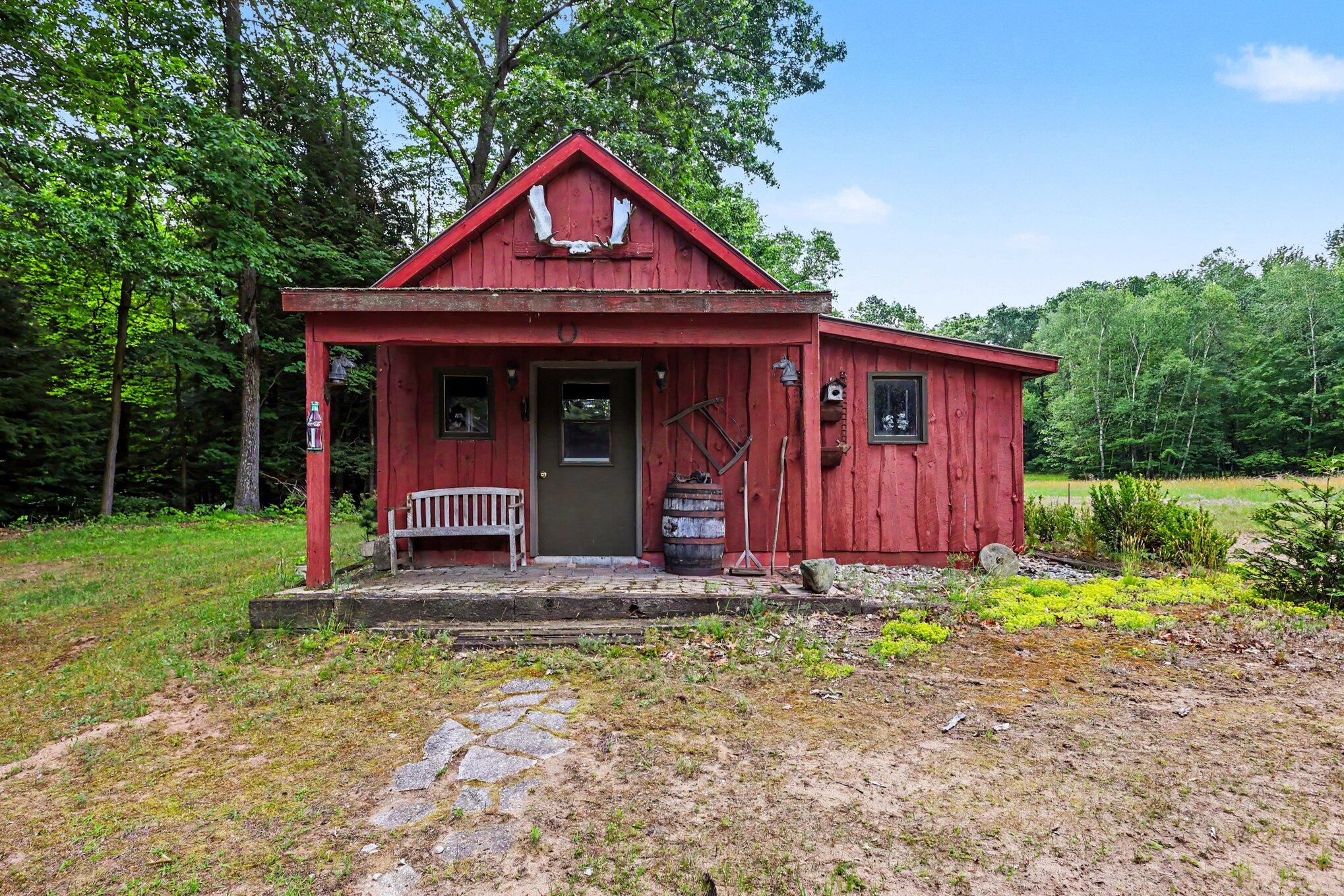 4191 E Fruitport Road Property Photo 36