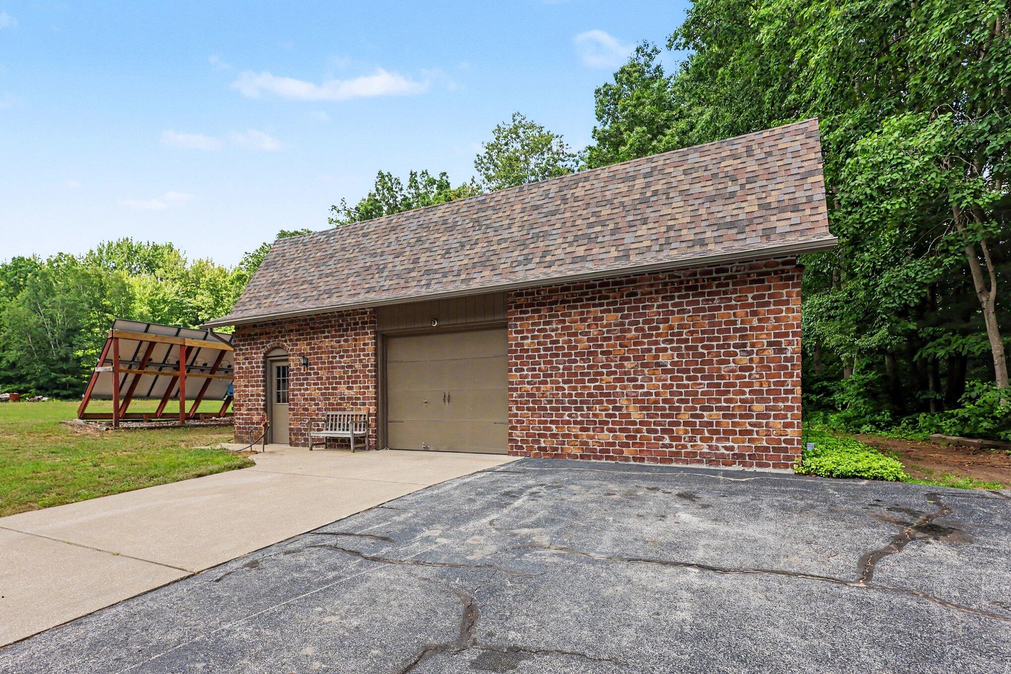 4191 E Fruitport Road Property Photo 37