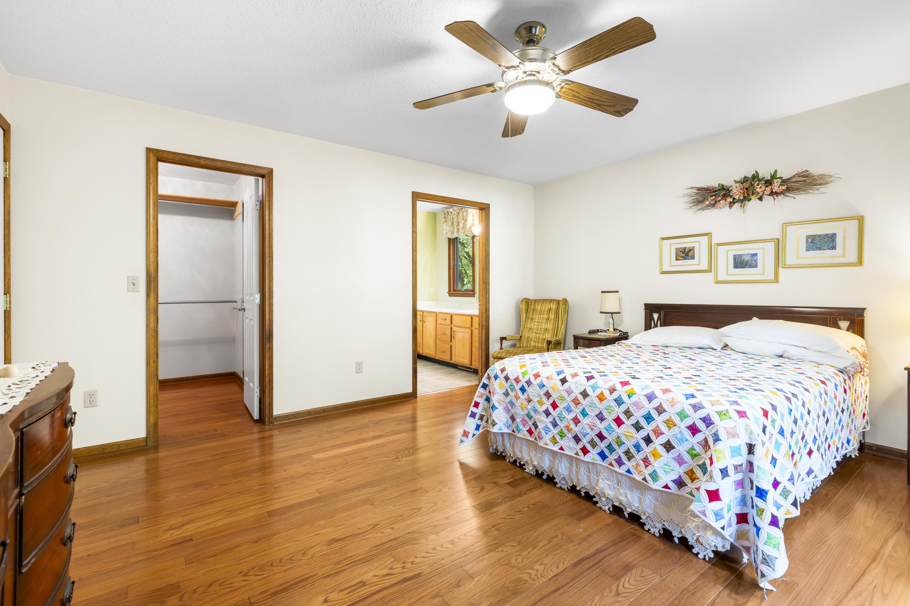 2900 Noon Road Property Photo 20