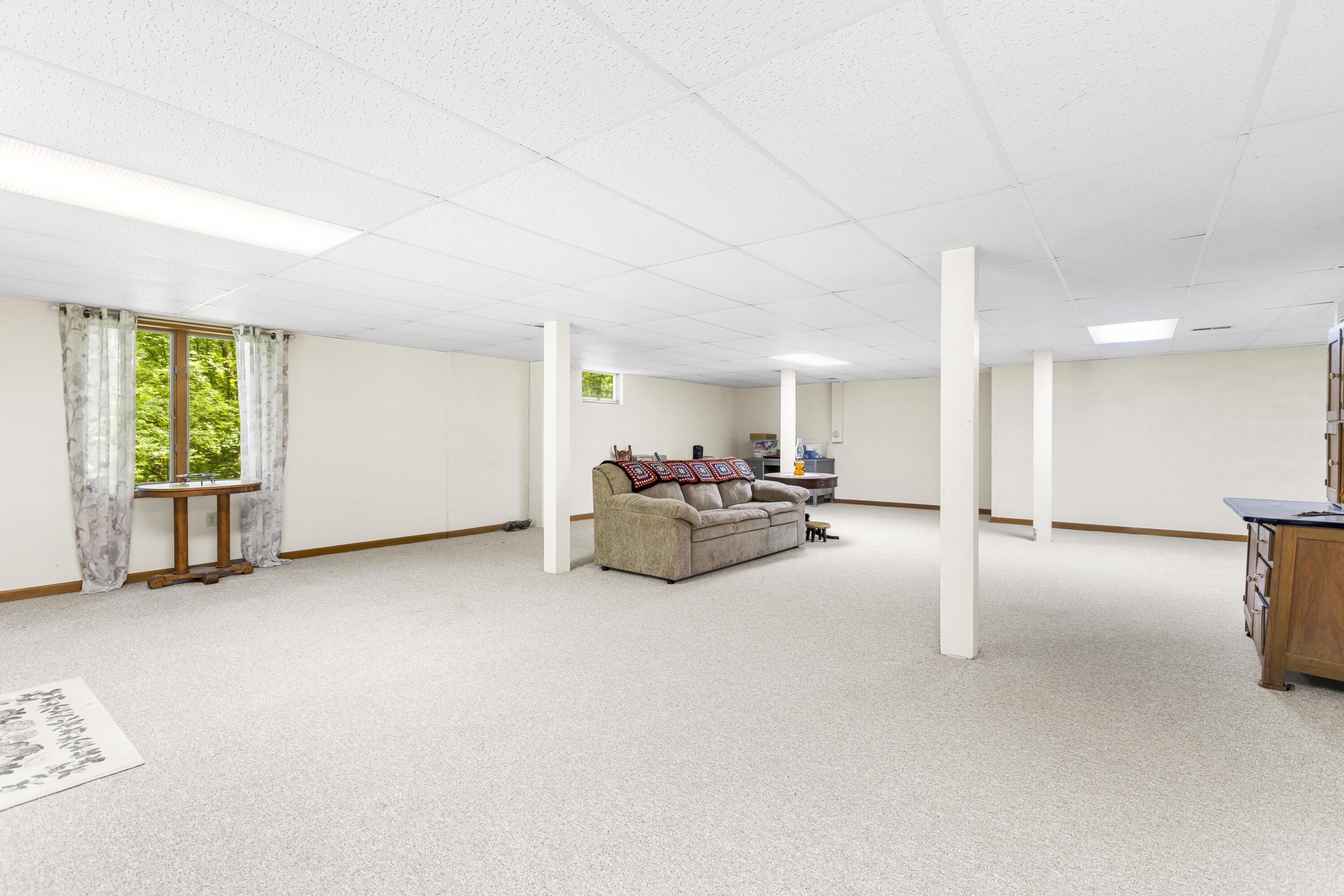 2900 Noon Road Property Photo 29