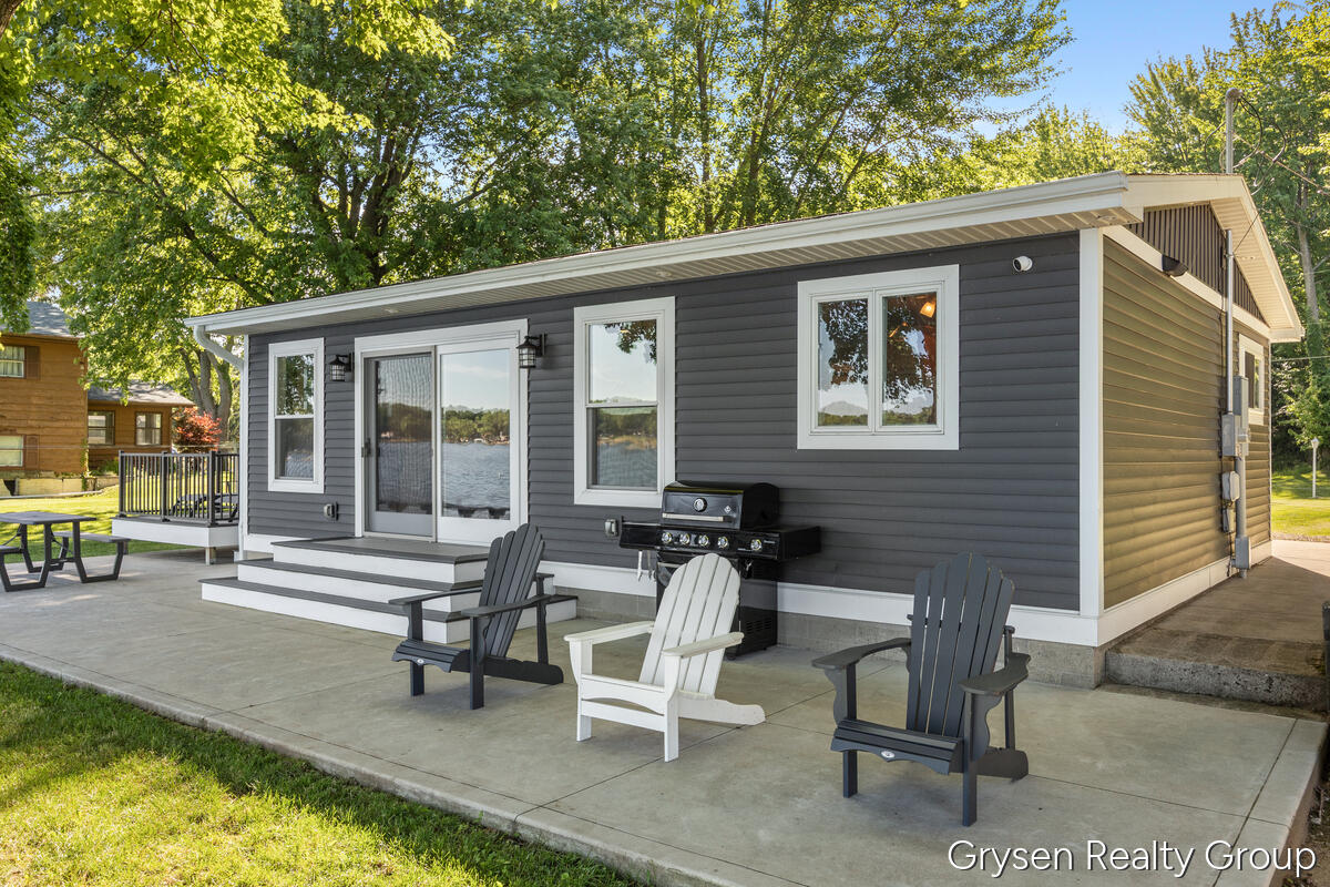 63530 Zabel Shores Road Property Photo 2