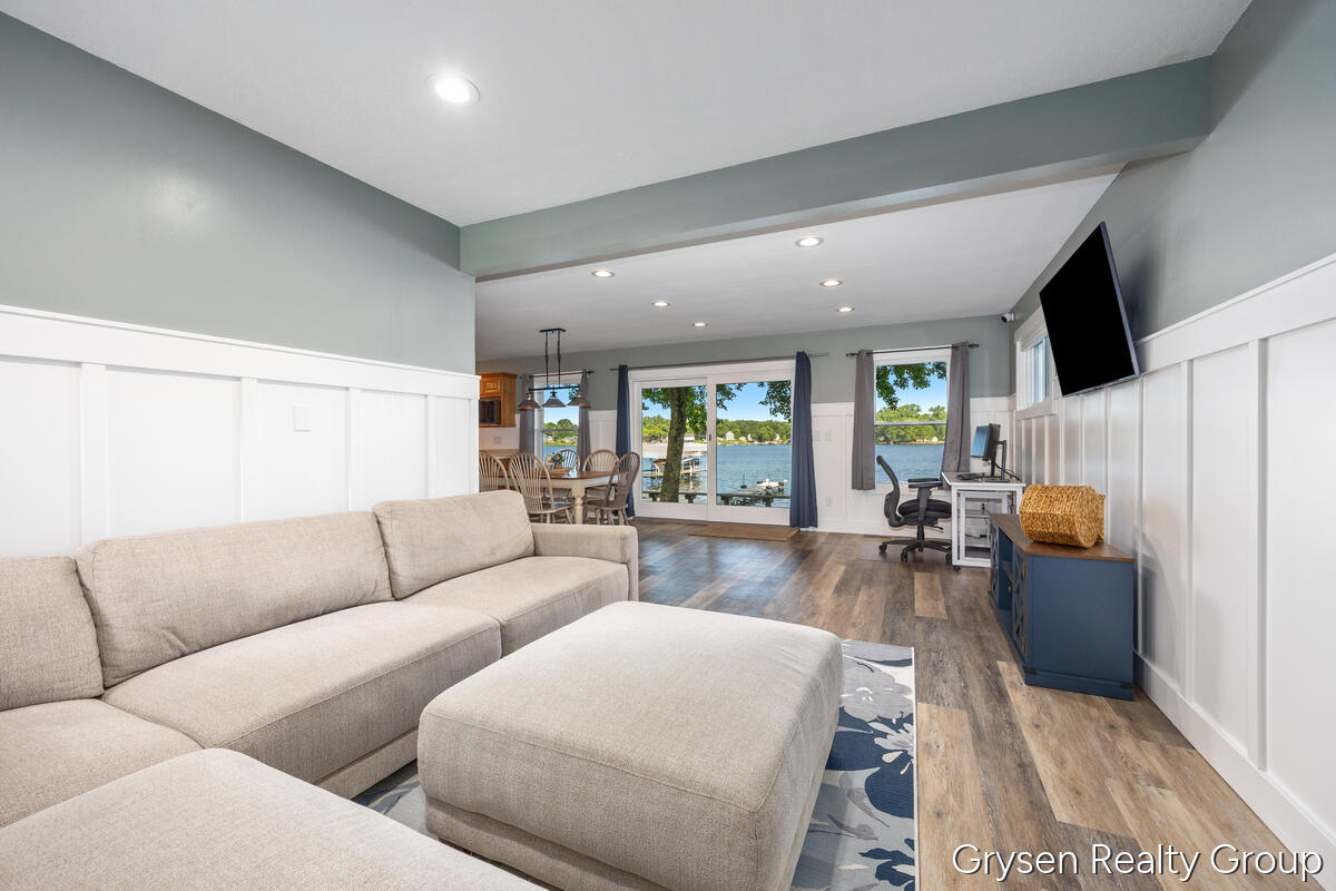 63530 Zabel Shores Road Property Photo 8