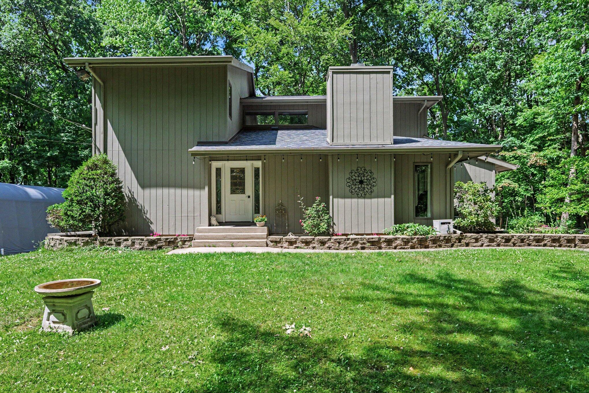 8656 W R Avenue Property Photo 2