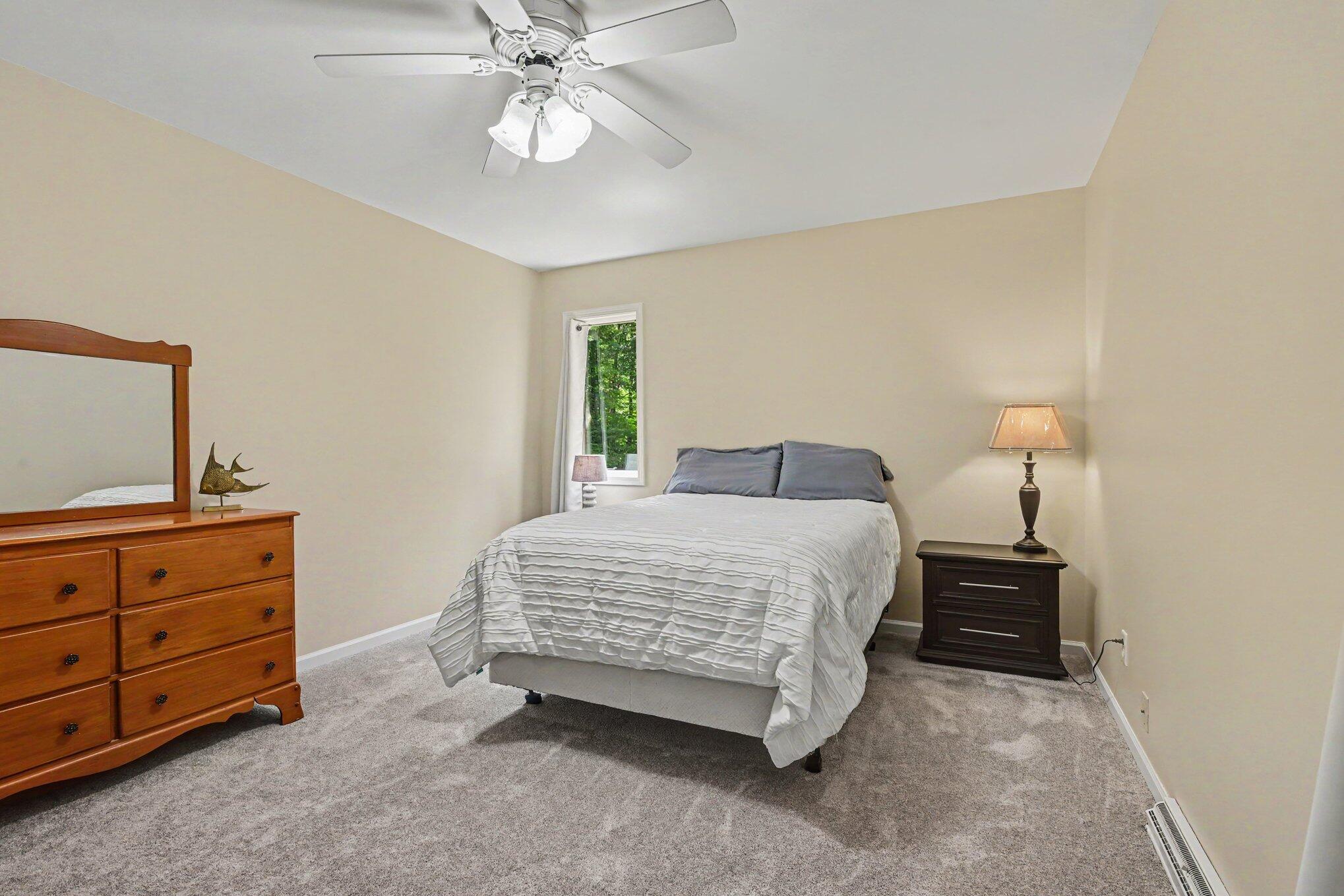 8656 W R Avenue Property Photo 15