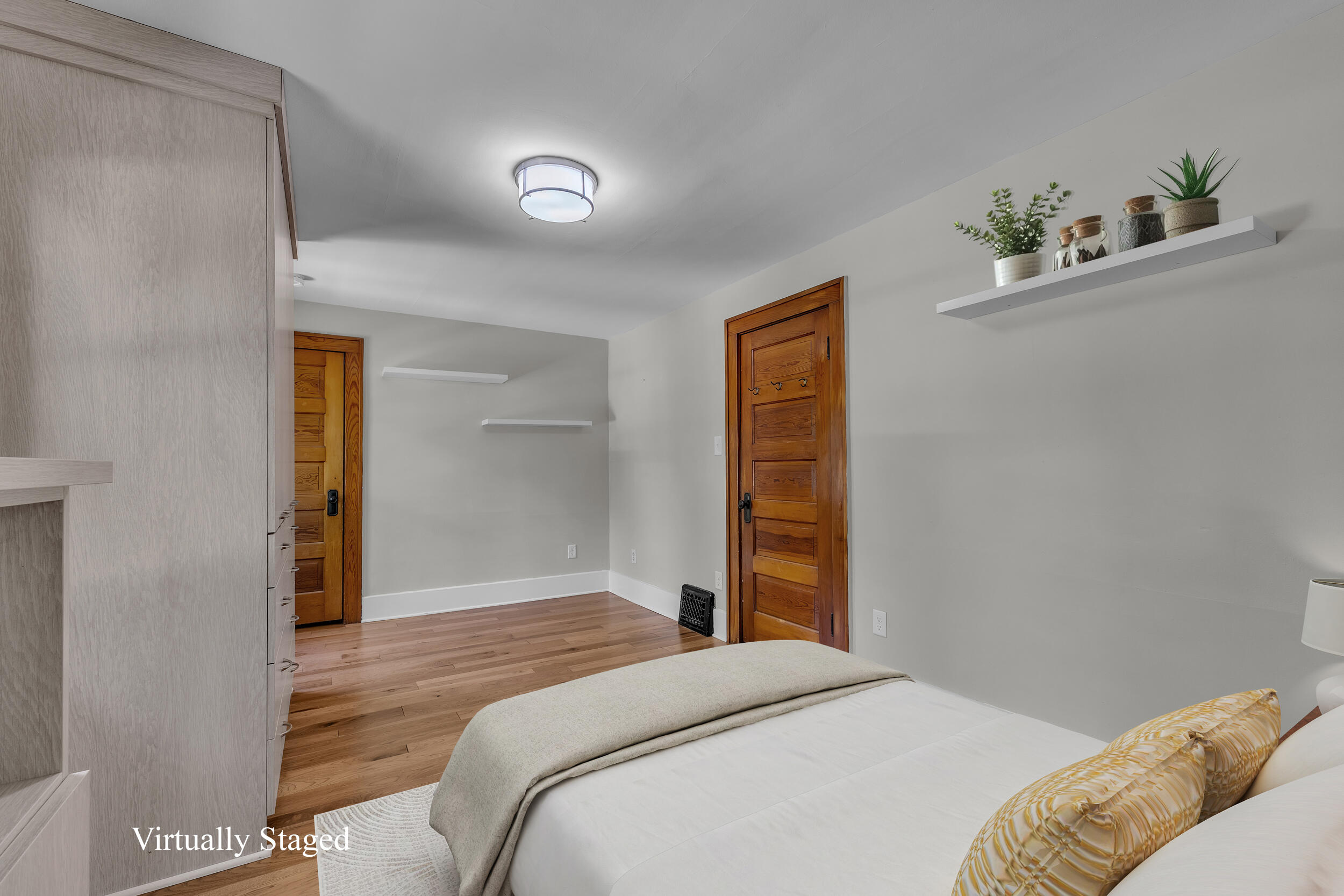 1418 Morton Avenue Property Photo 17