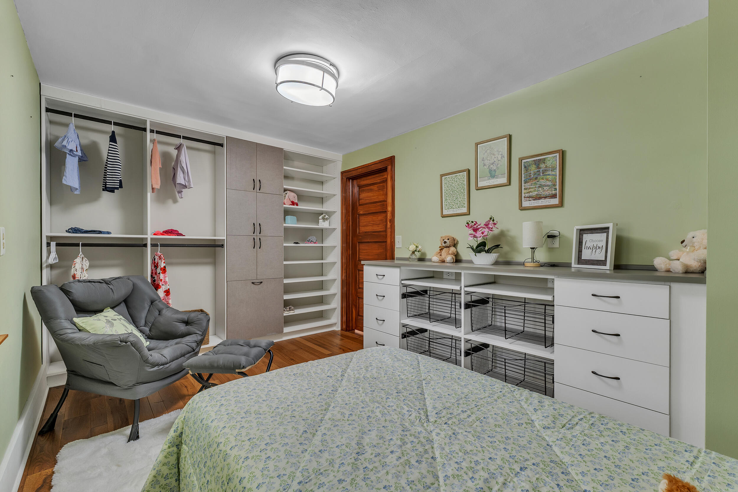 1418 Morton Avenue Property Photo 19