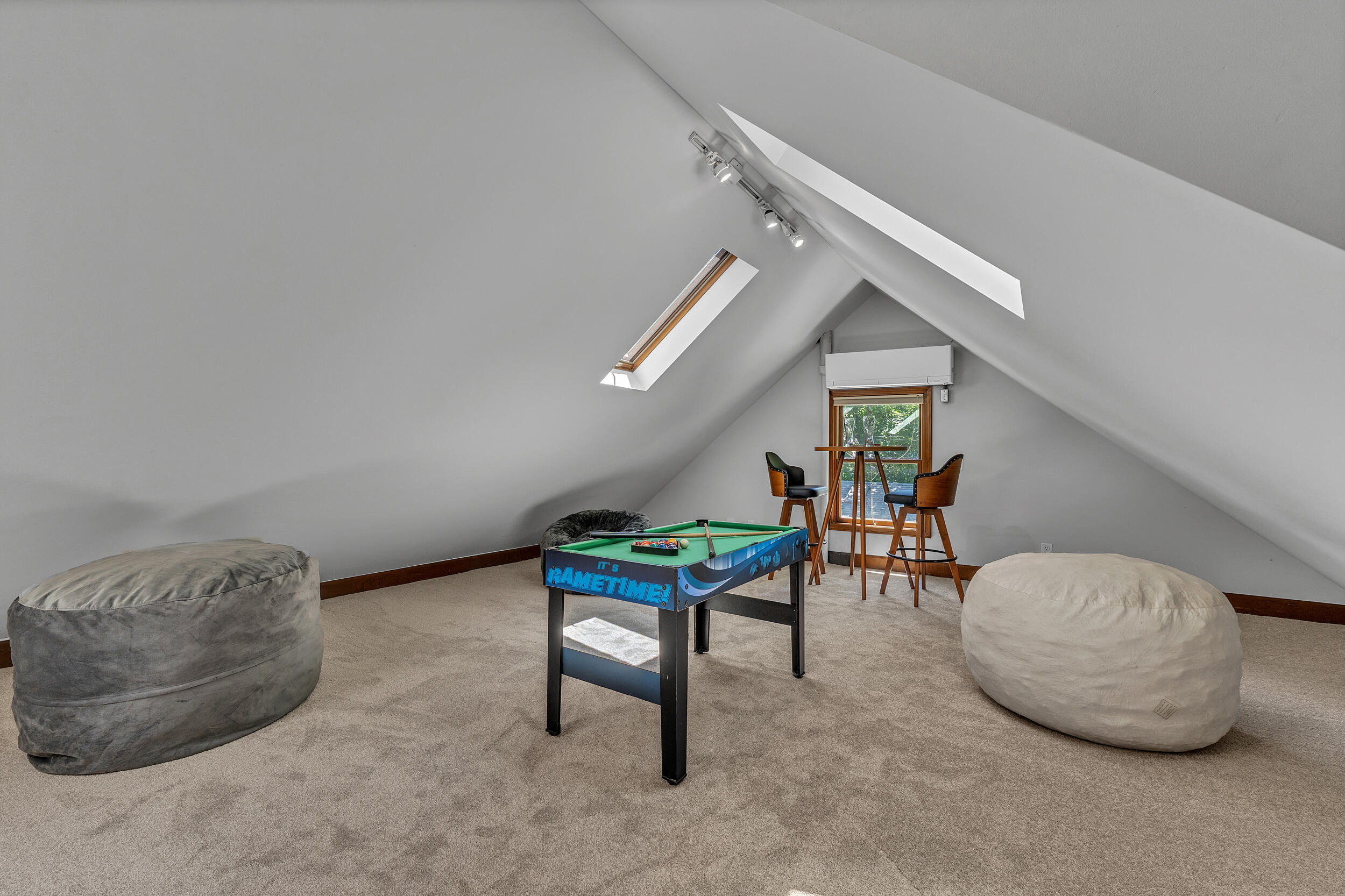 1418 Morton Avenue Property Photo 22