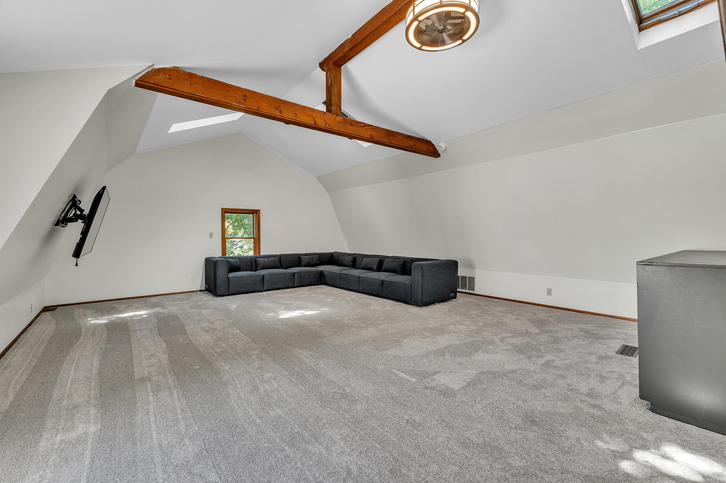 1418 Morton Avenue Property Photo 29