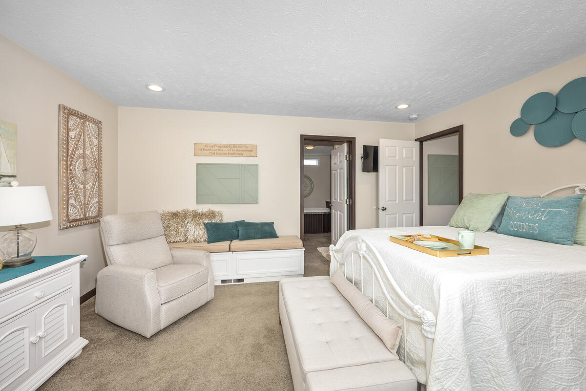 4393 Twilight Way Property Photo 12