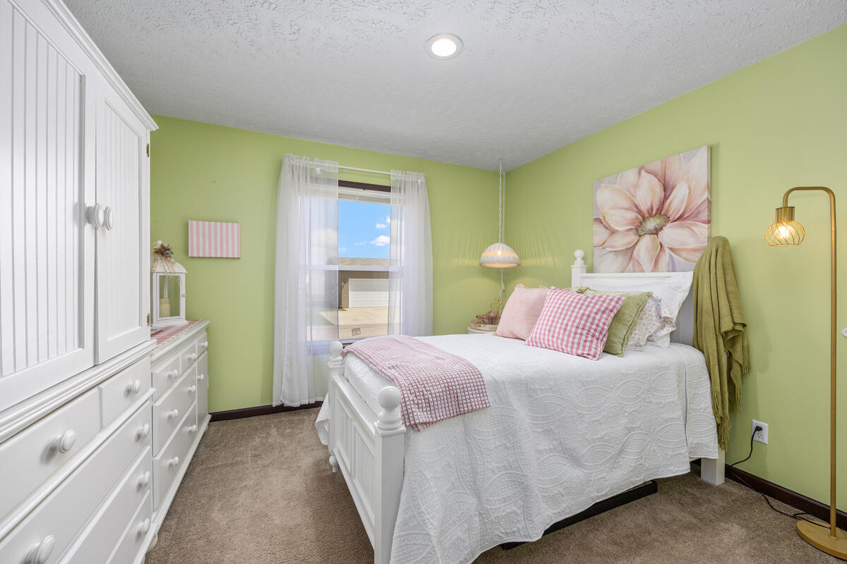 4393 Twilight Way Property Photo 16