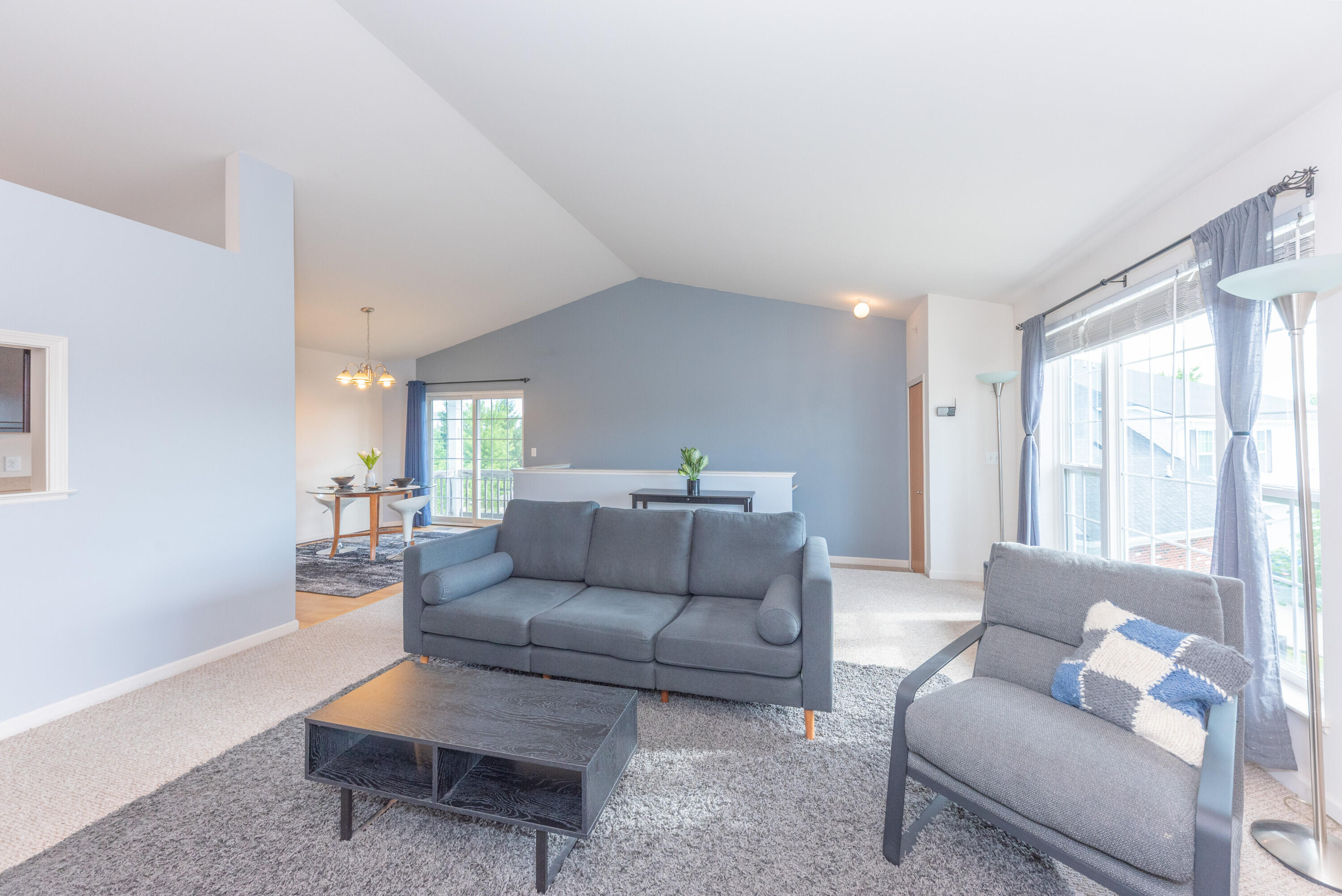 1104 Riversedge Drive Property Photo 16