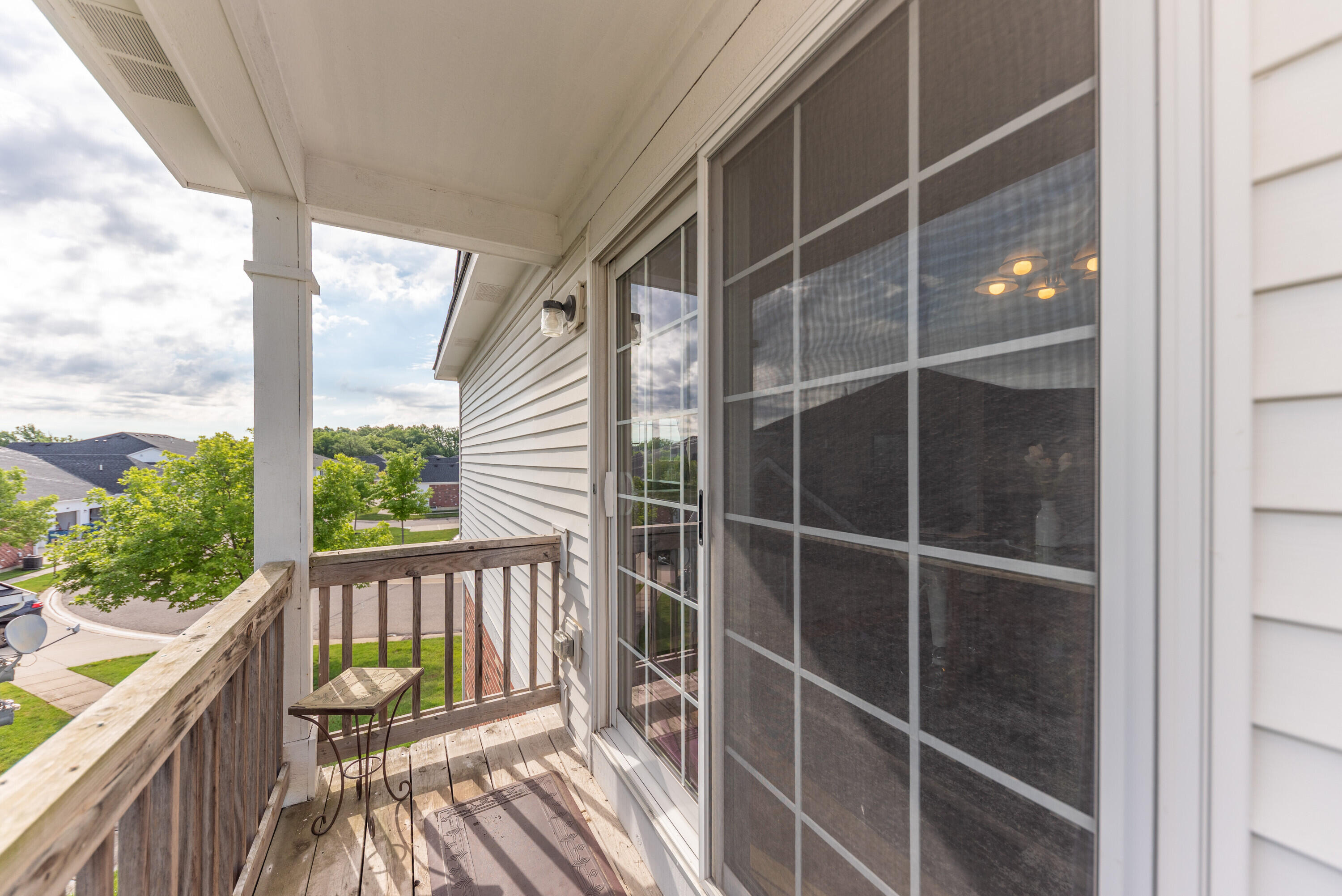 1104 Riversedge Drive Property Photo 18