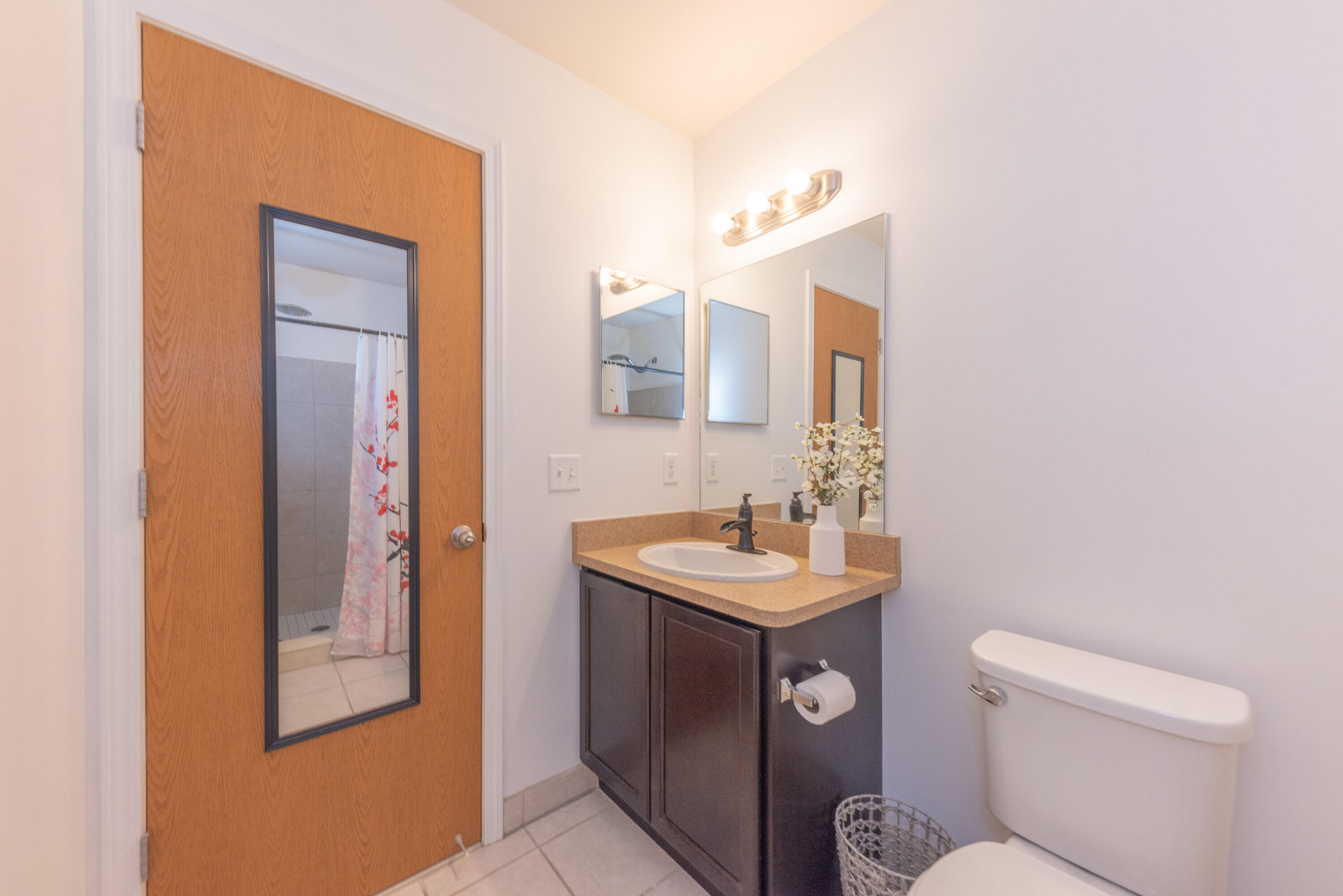 1104 Riversedge Drive Property Photo 29