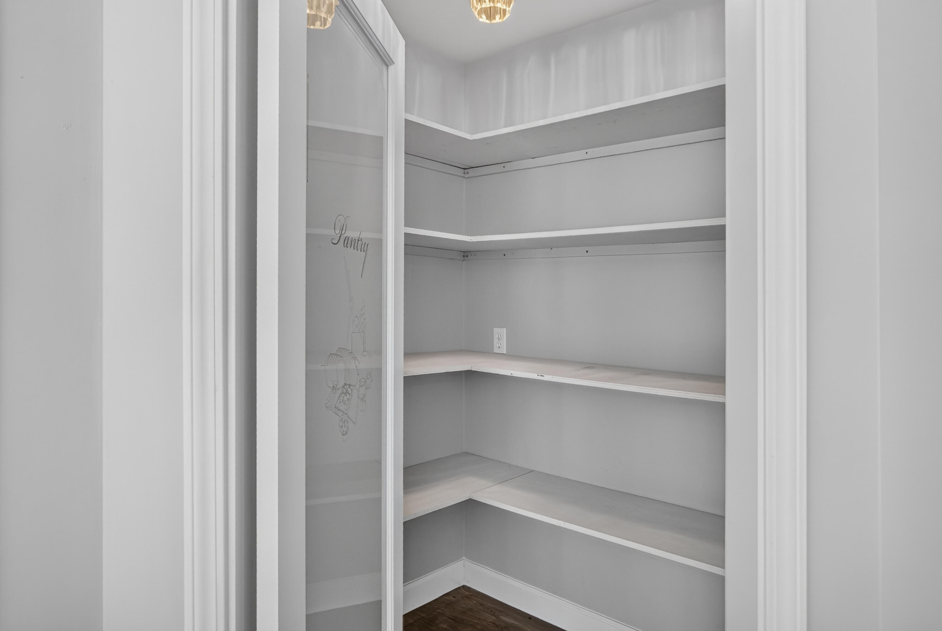 6961 Suncrest Drive Property Photo 28