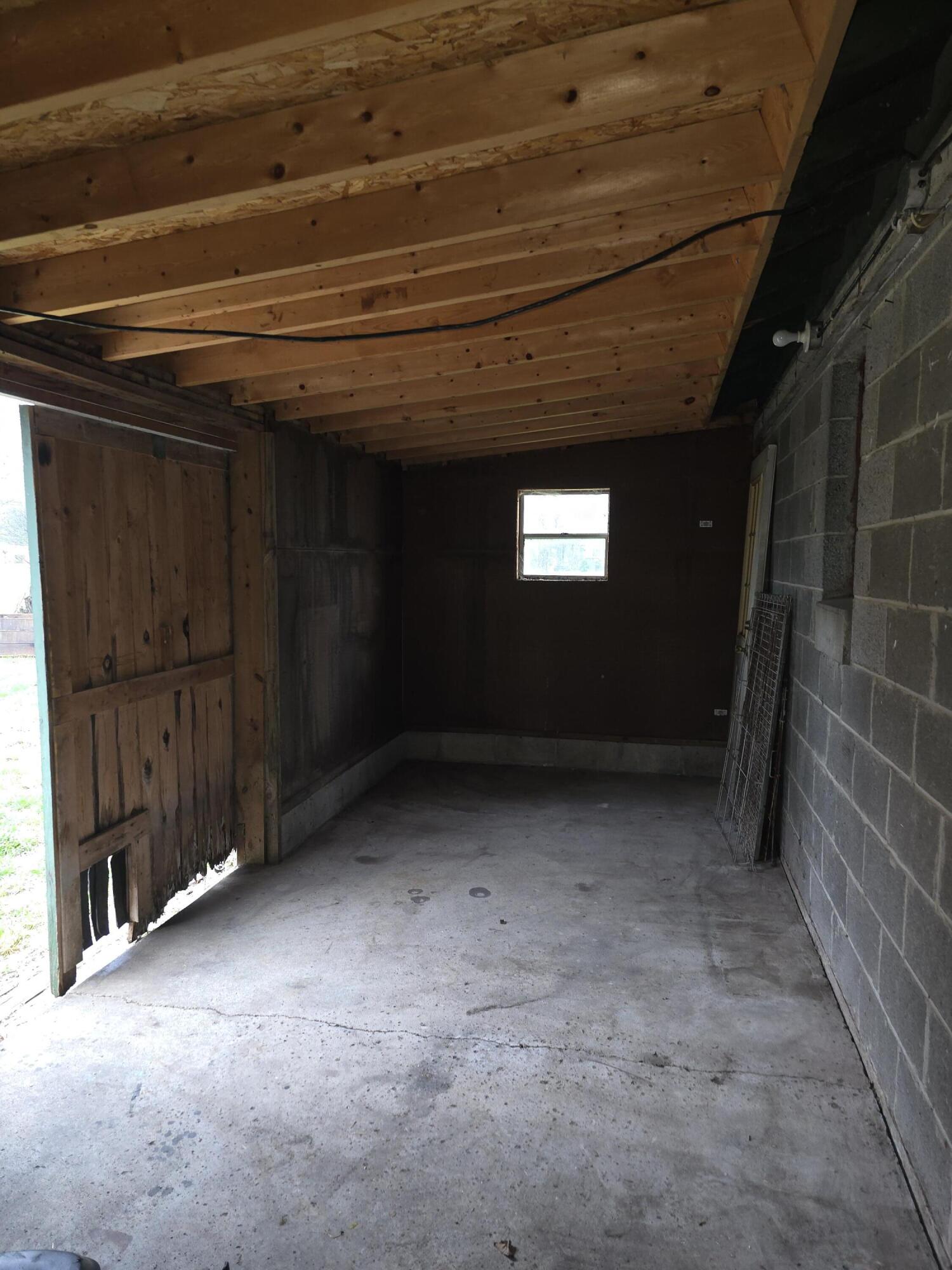 622 Maple Street Property Photo 14