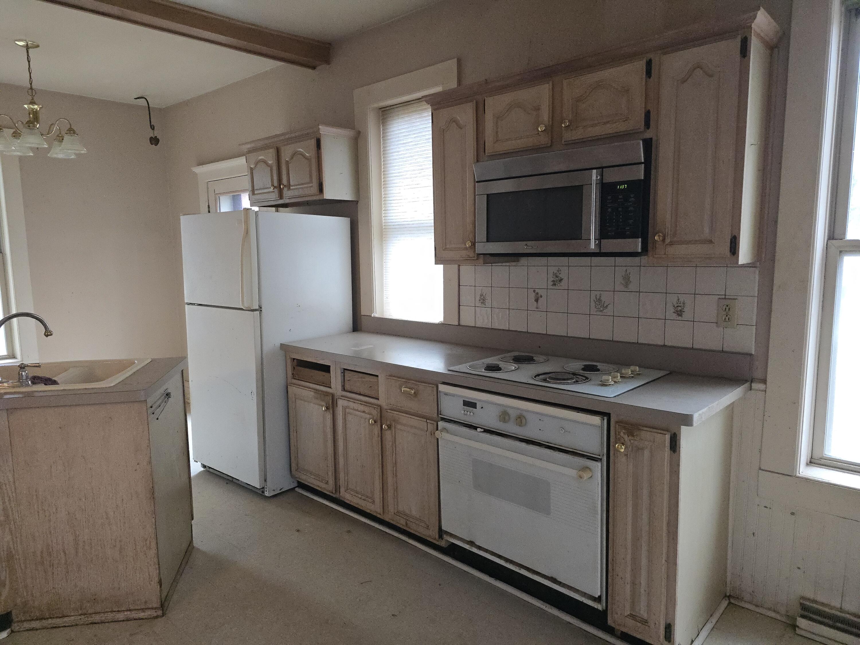 622 Maple Street Property Photo 27