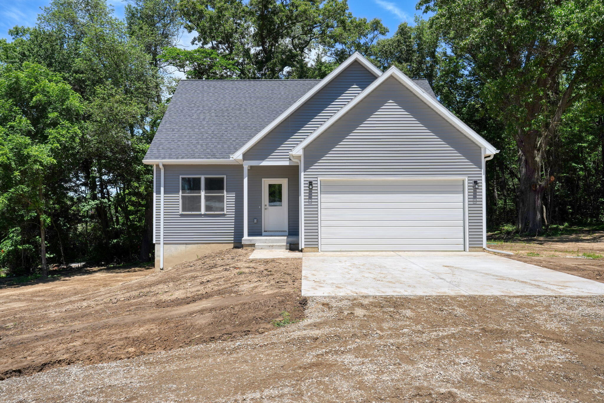 1823 N Sutton Road Property Photo 4