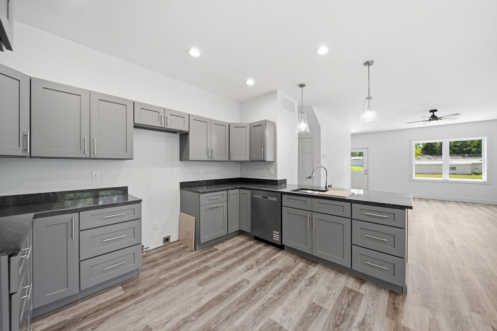 1823 N Sutton Road Property Photo 17