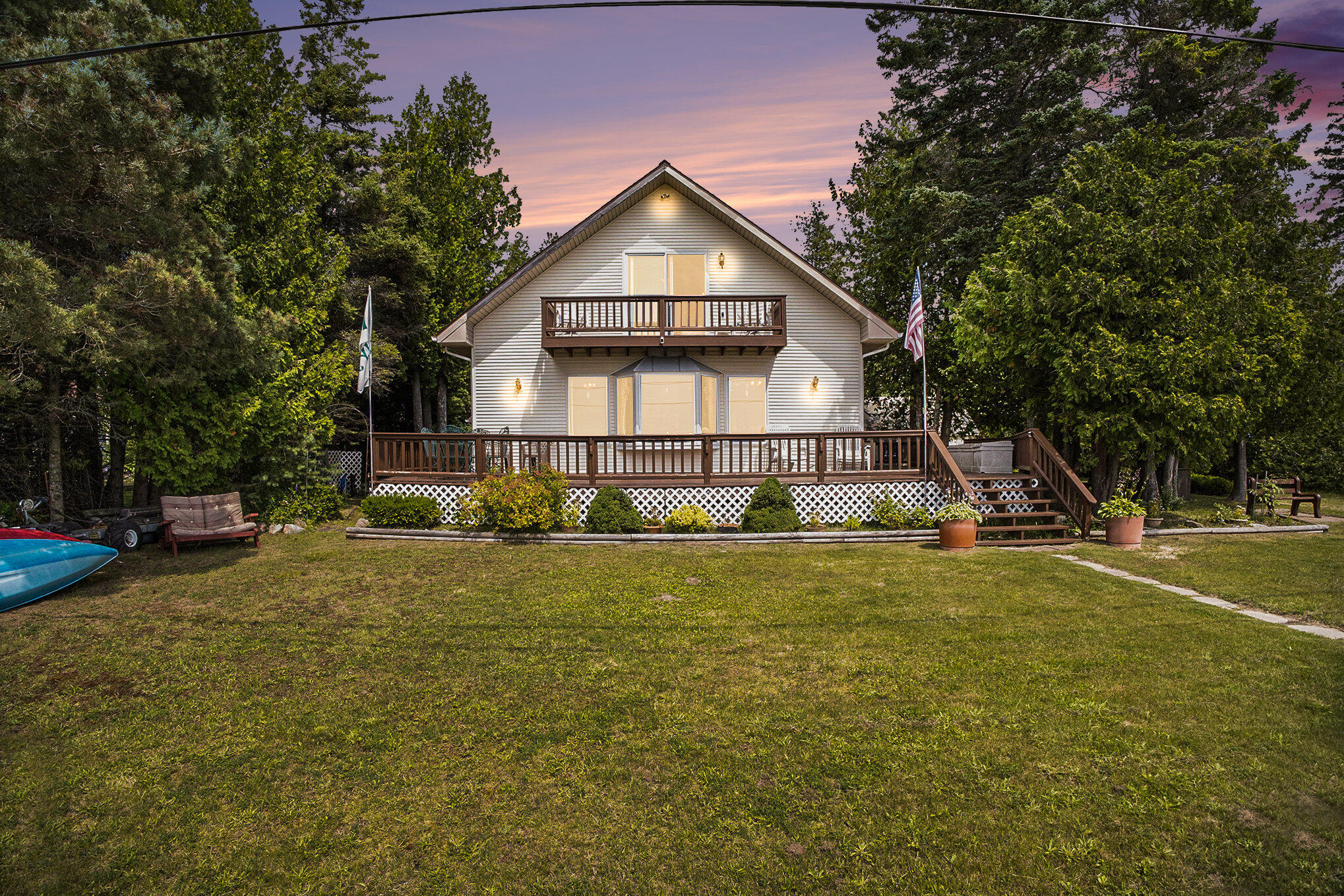 1445 Us-2 Property Photo 2