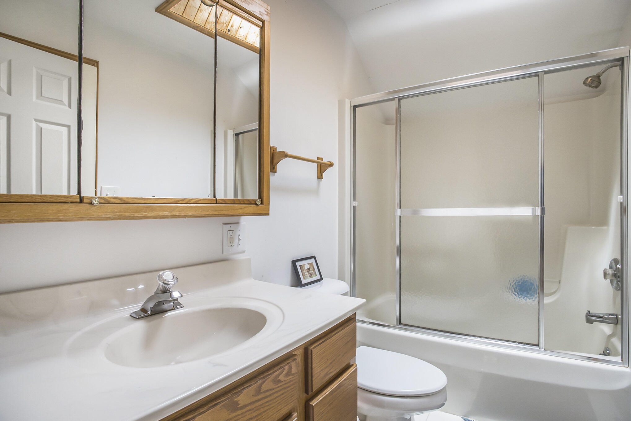 1445 Us-2 Property Photo 31
