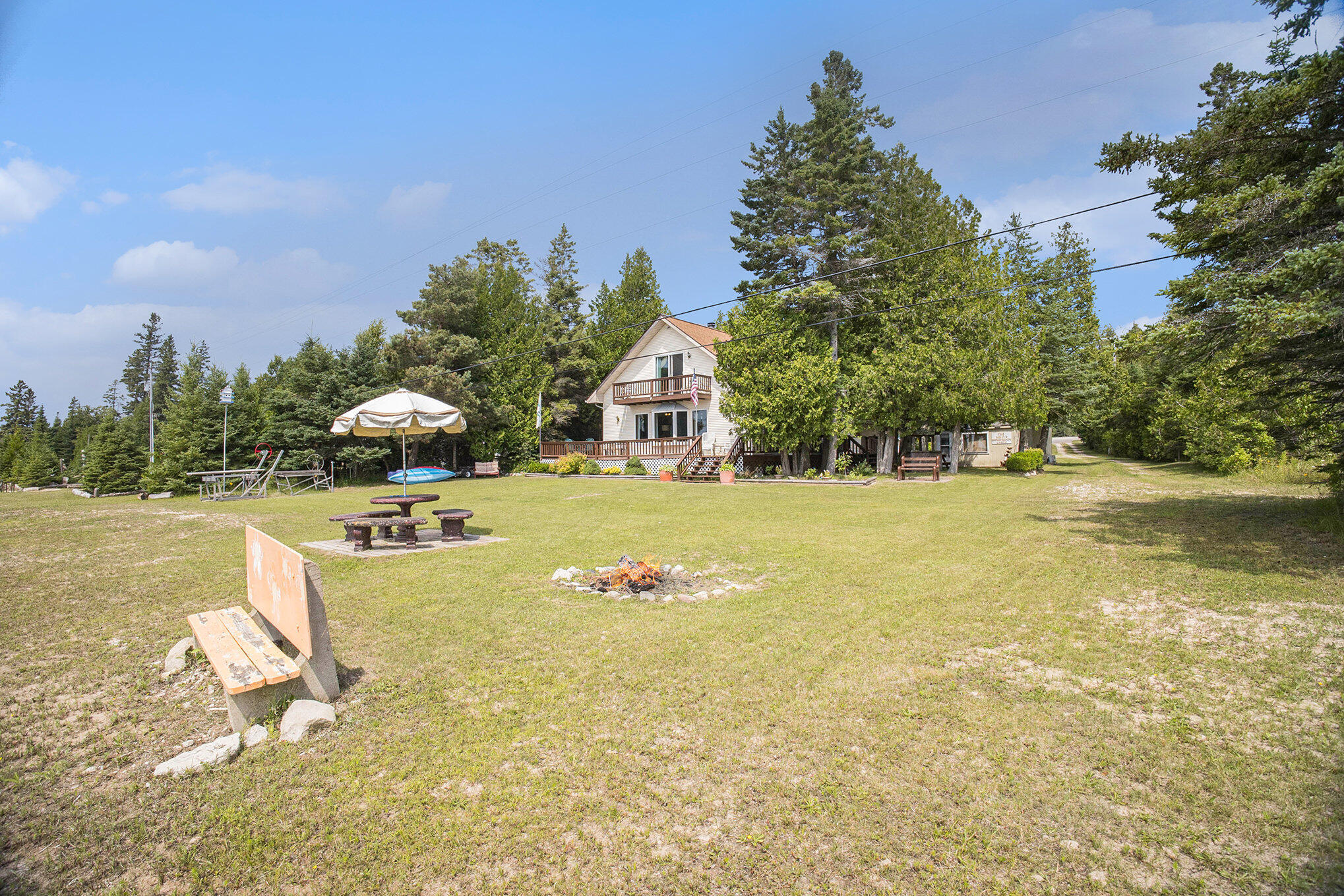 1445 Us-2 Property Photo 49