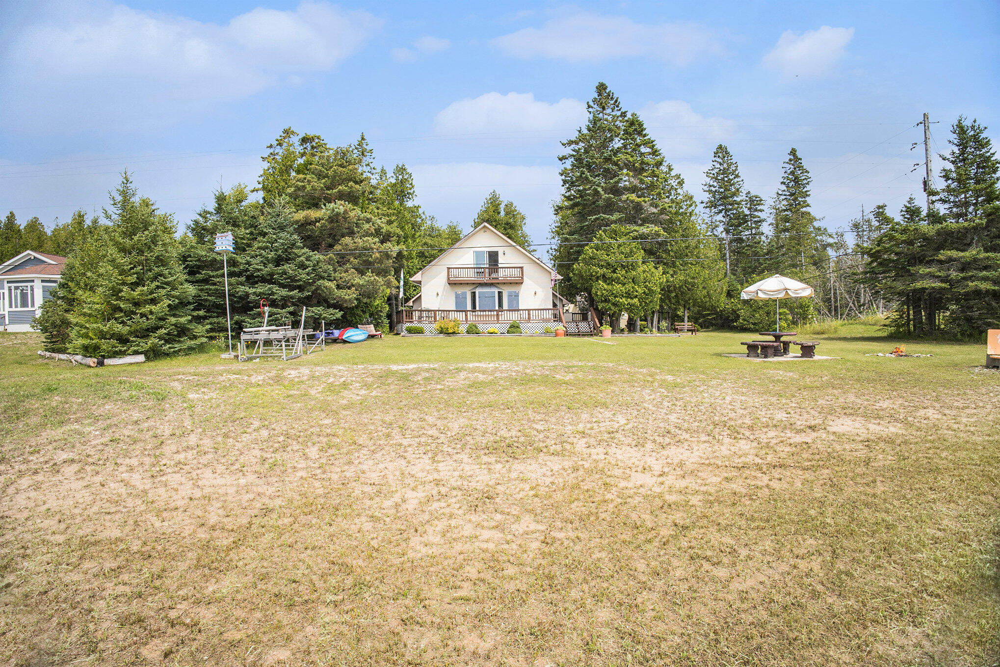 1445 Us-2 Property Photo 51