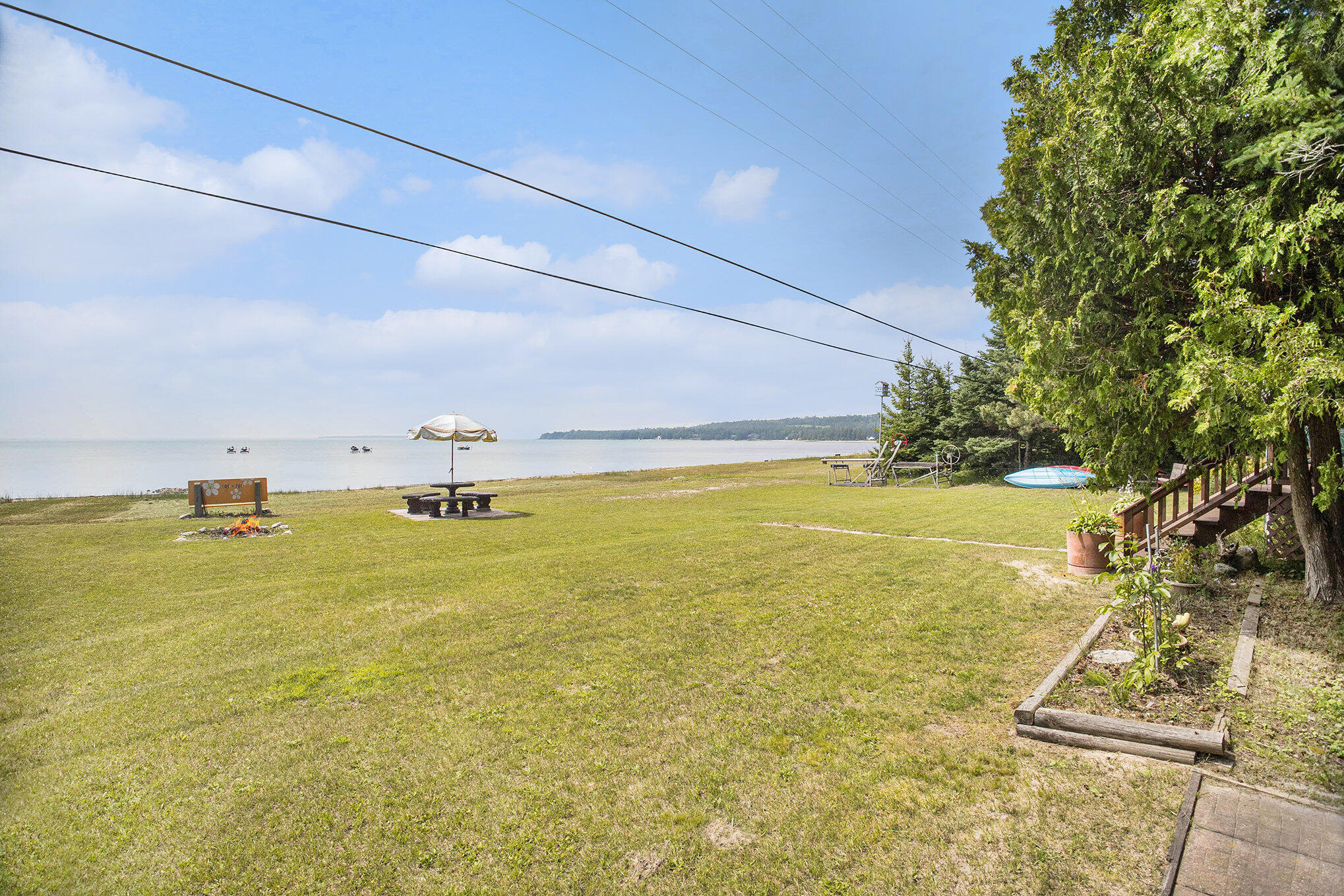 1445 Us-2 Property Photo 52