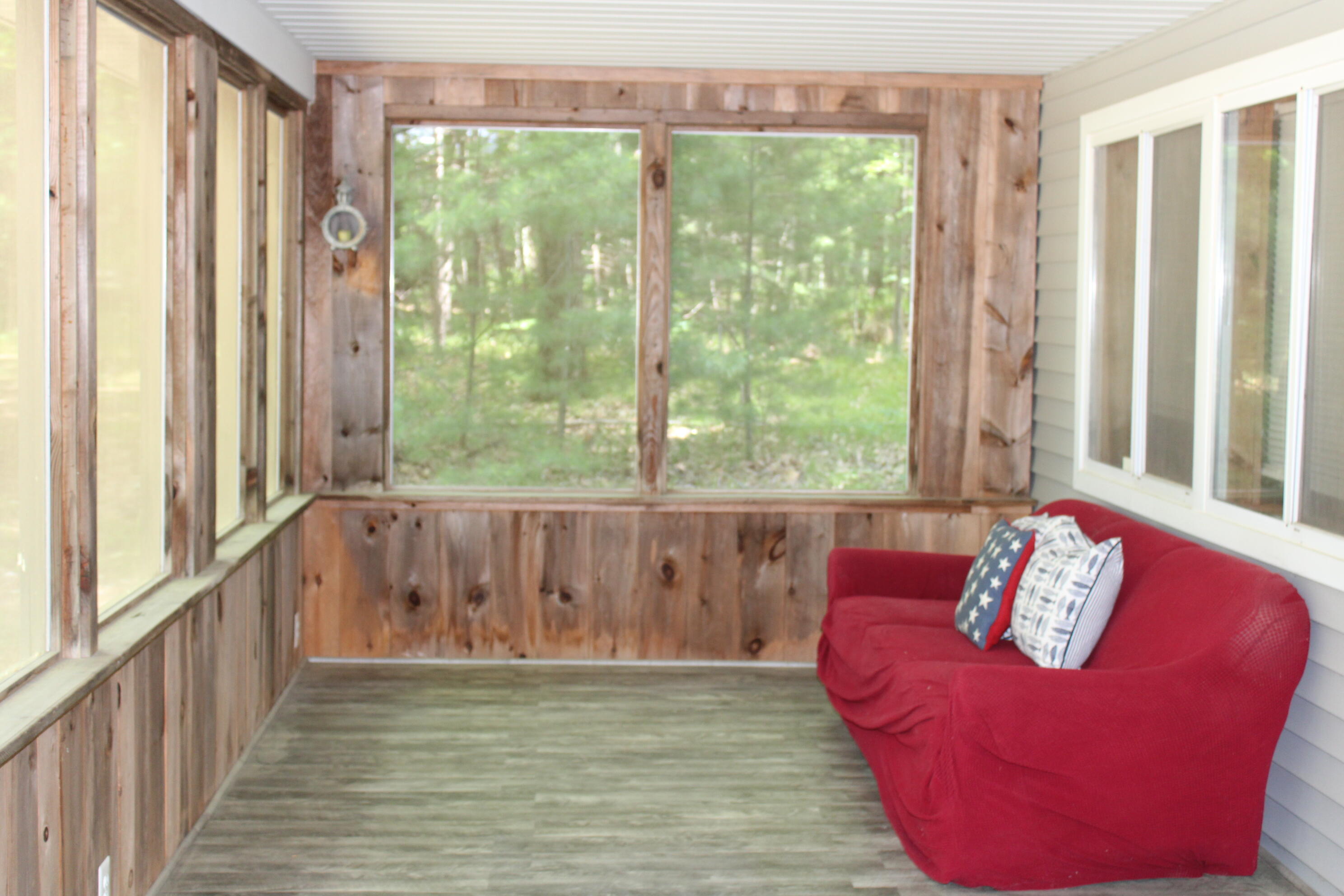 11870 Bayer Road Property Photo 10