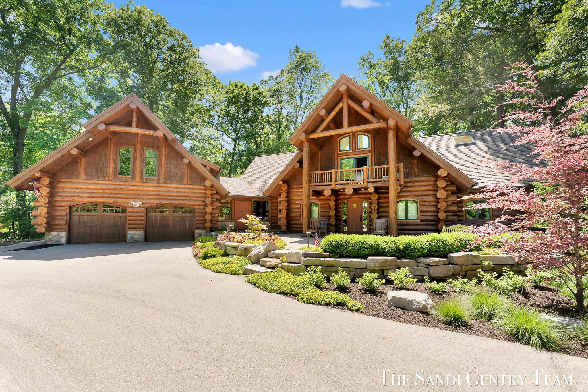 18131 N Fruitport Road Property Photo 6