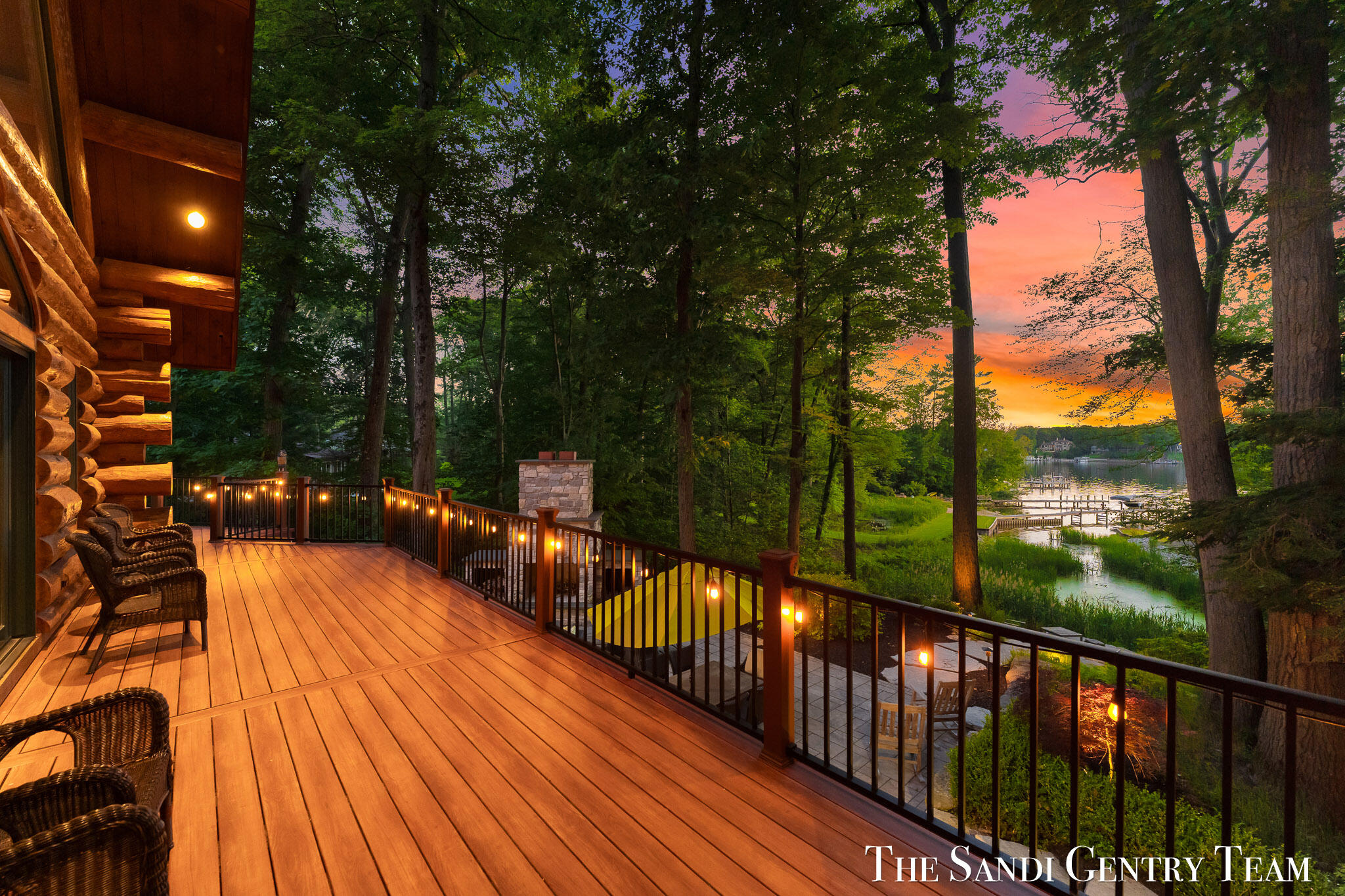 18131 N Fruitport Road Property Photo 8