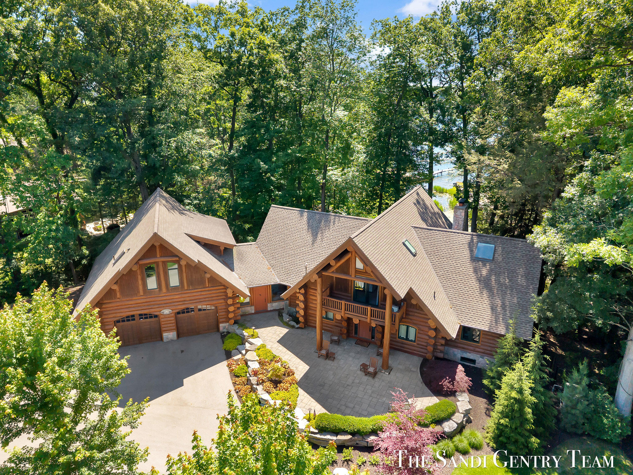 18131 N Fruitport Road Property Photo 13