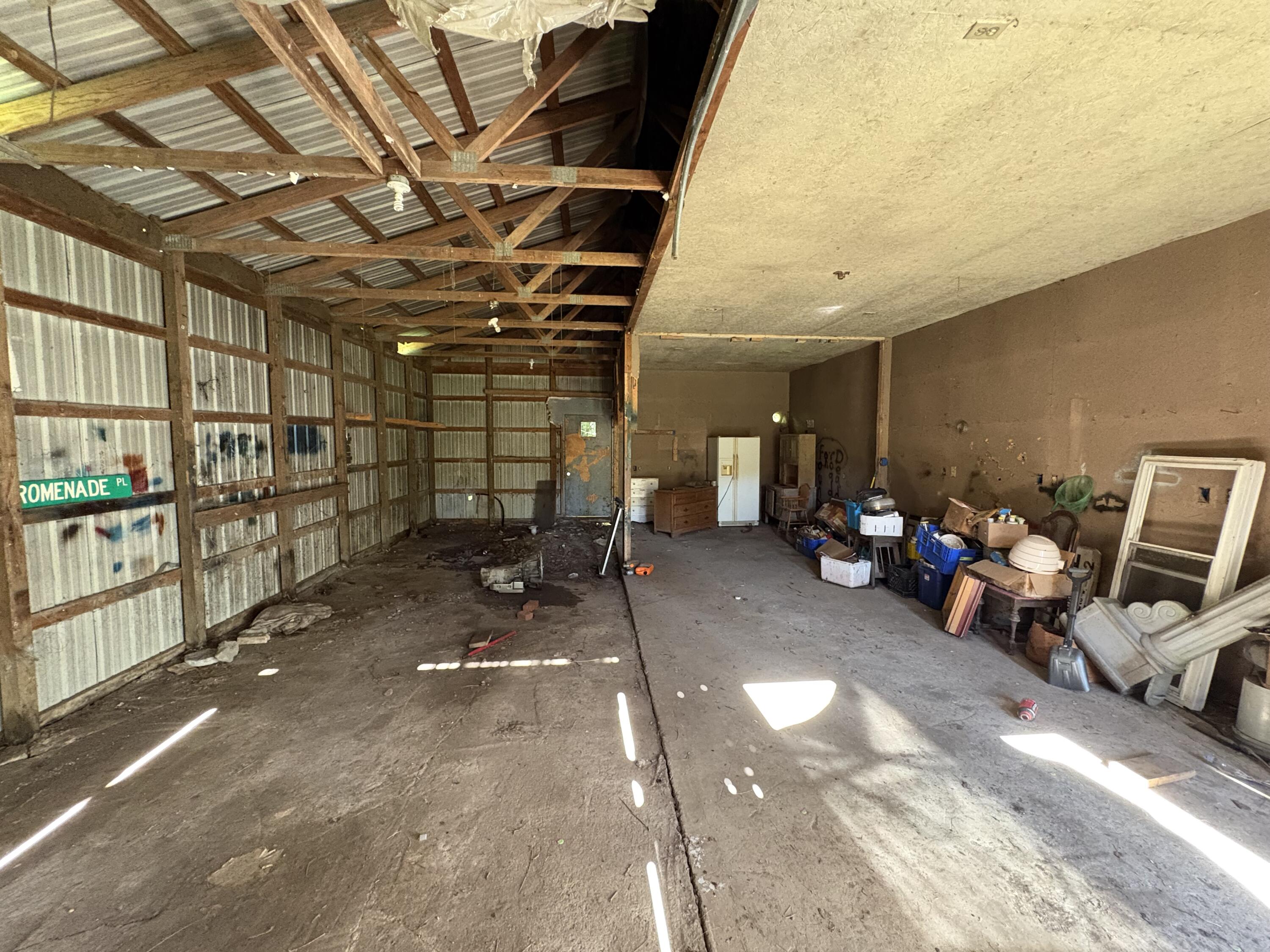 56th Street Property Photo 11