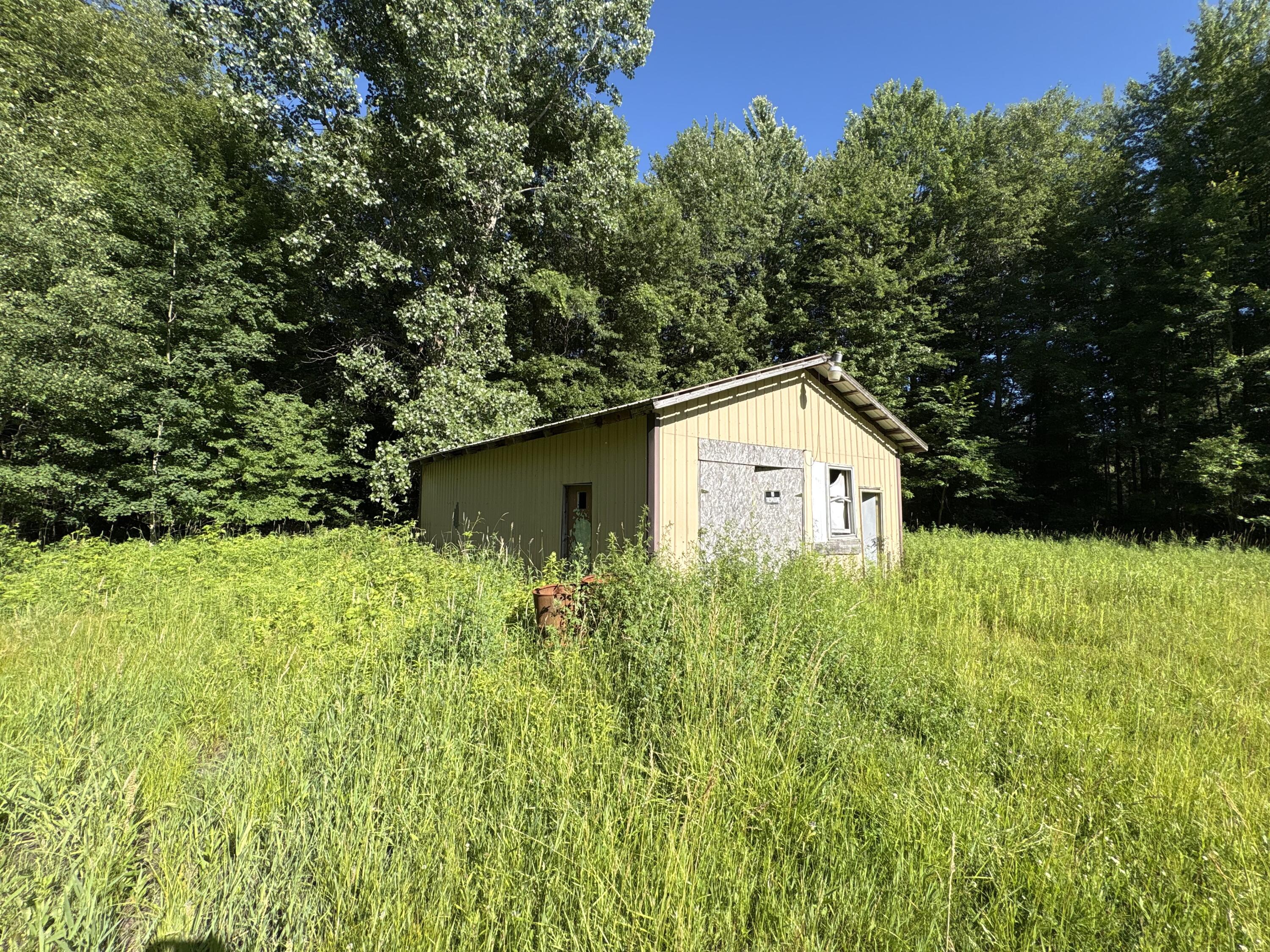 56th Street Property Photo 12