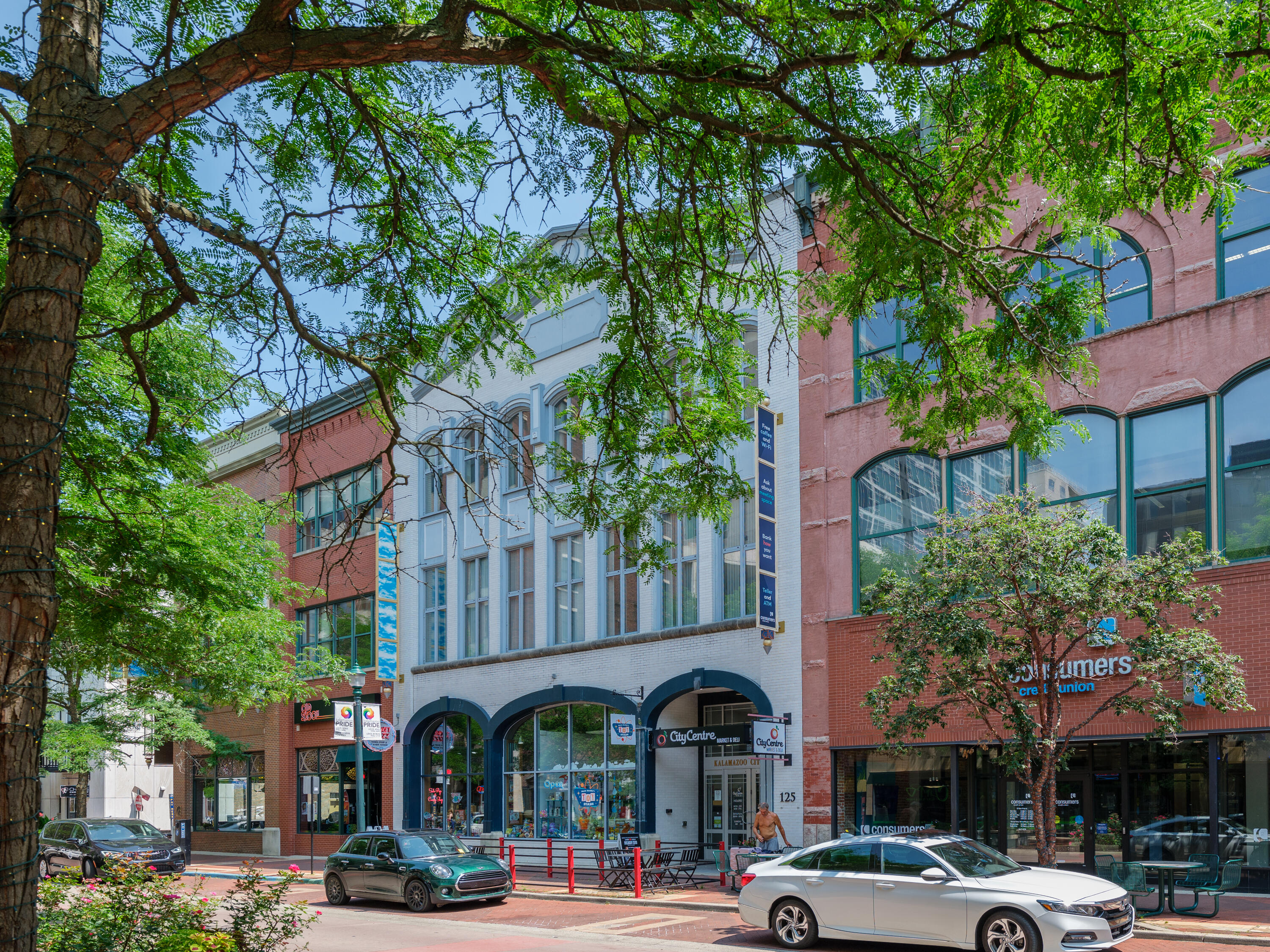 125 S Kalamazoo Mall 508 Property Photo 1