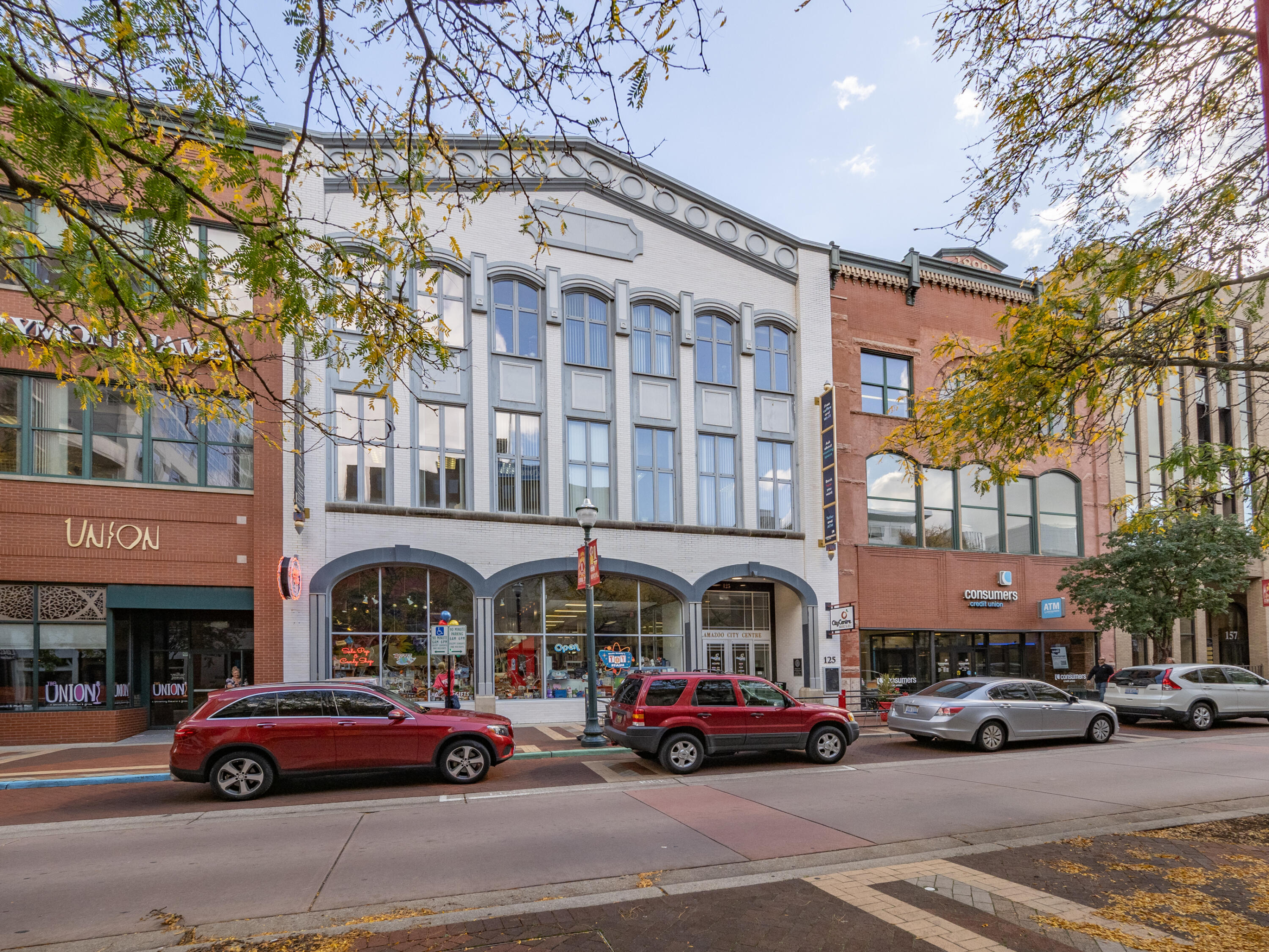 125 S Kalamazoo Mall 507 Property Photo 1