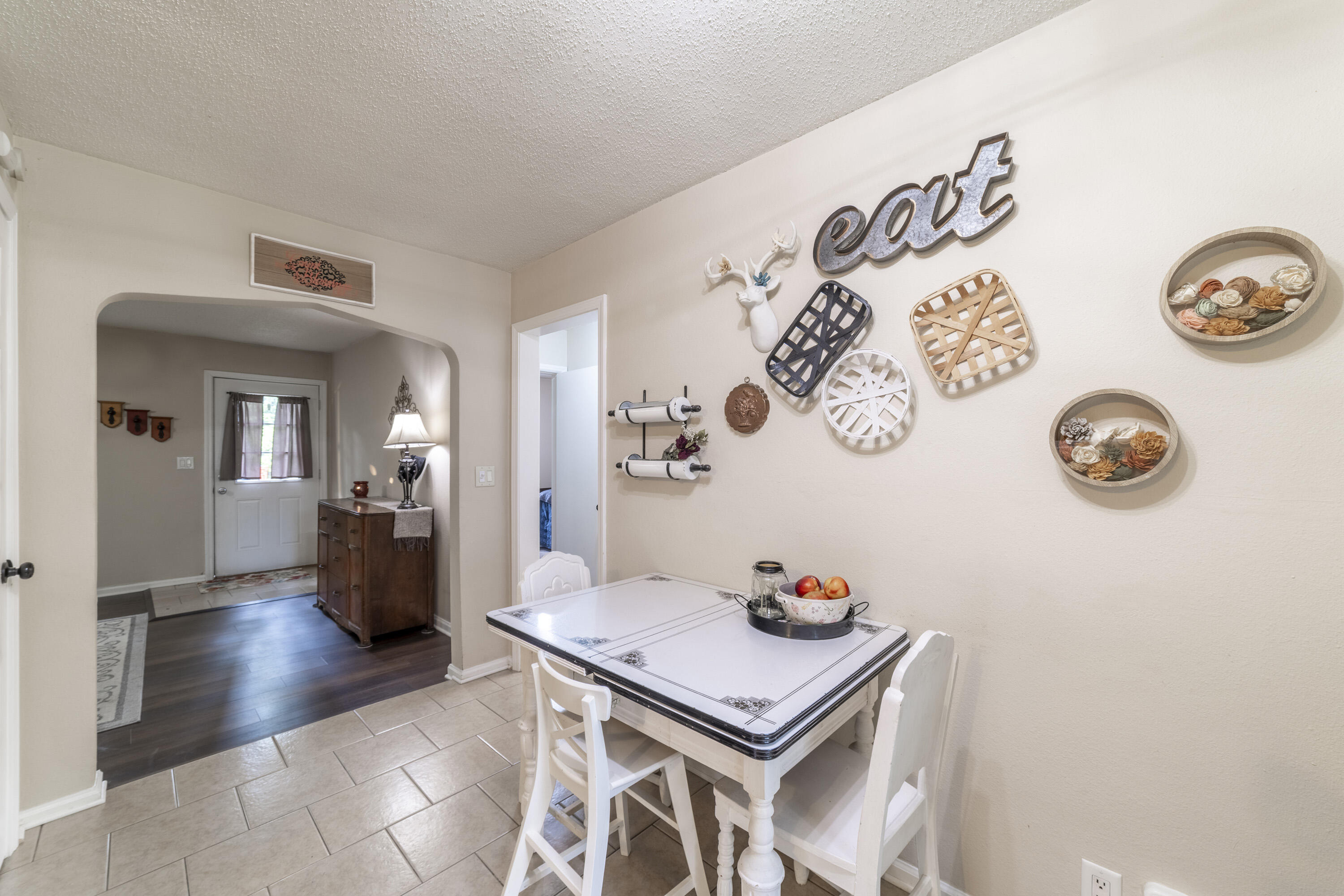 1148 Lavette Avenue Property Photo 11