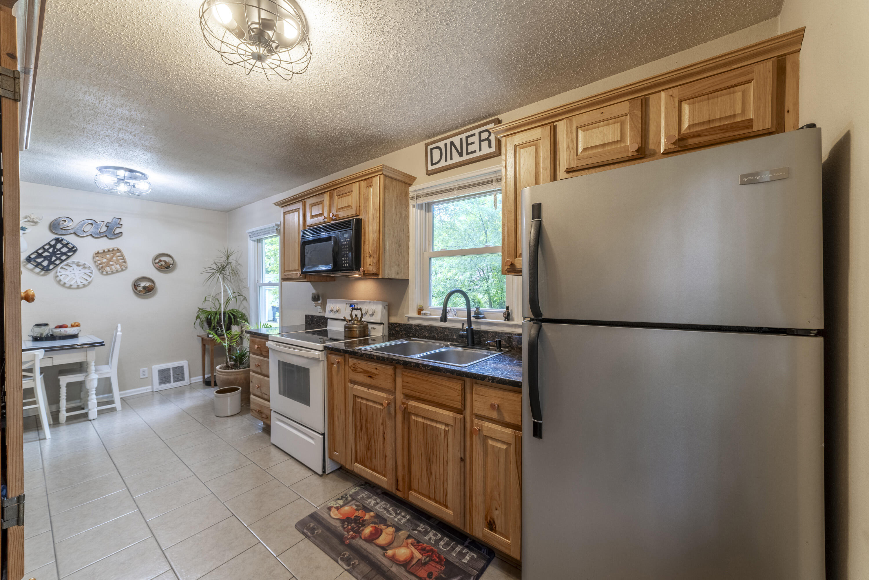 1148 Lavette Avenue Property Photo 17