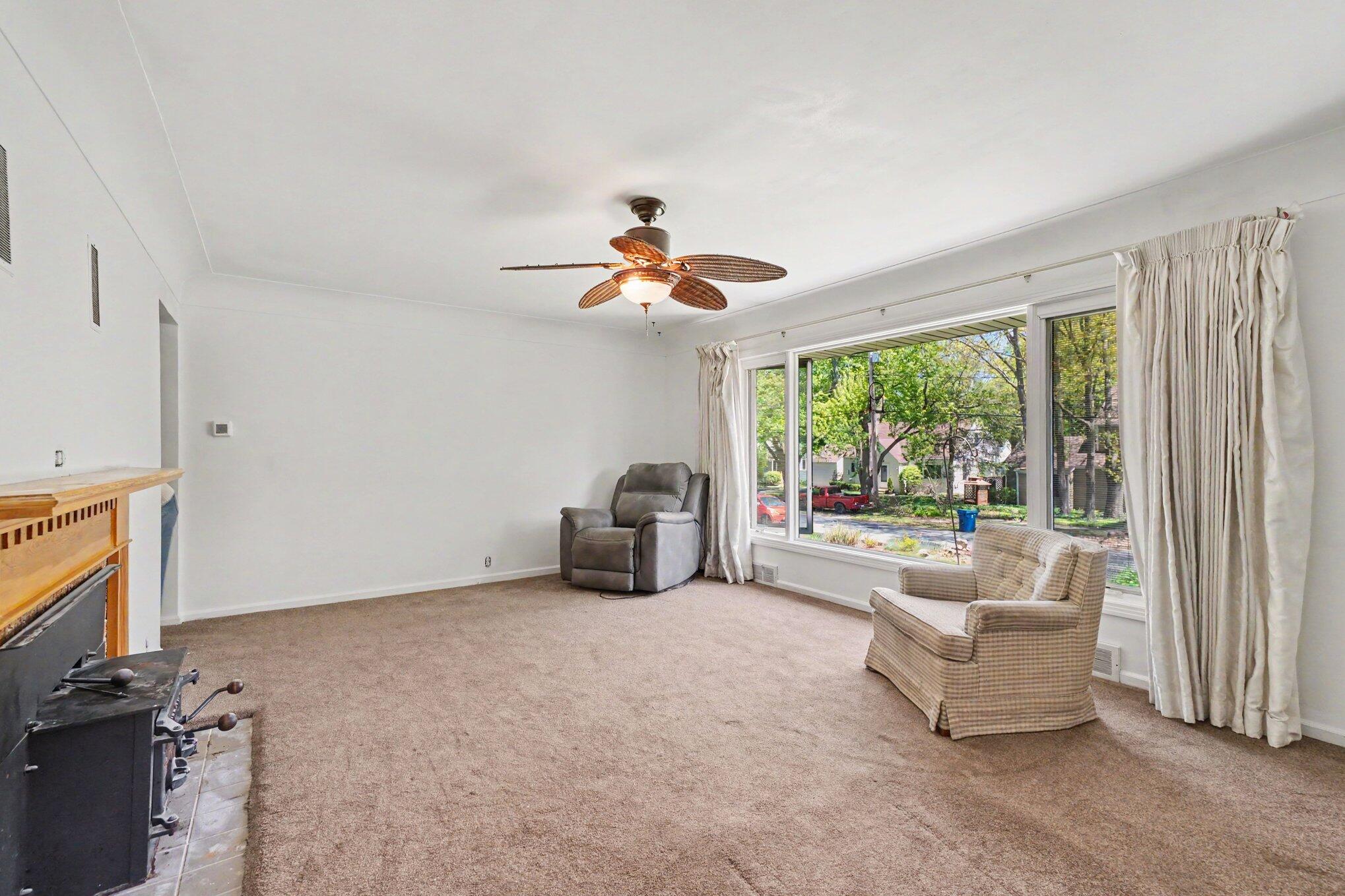 601 Jenks Boulevard Property Photo 7