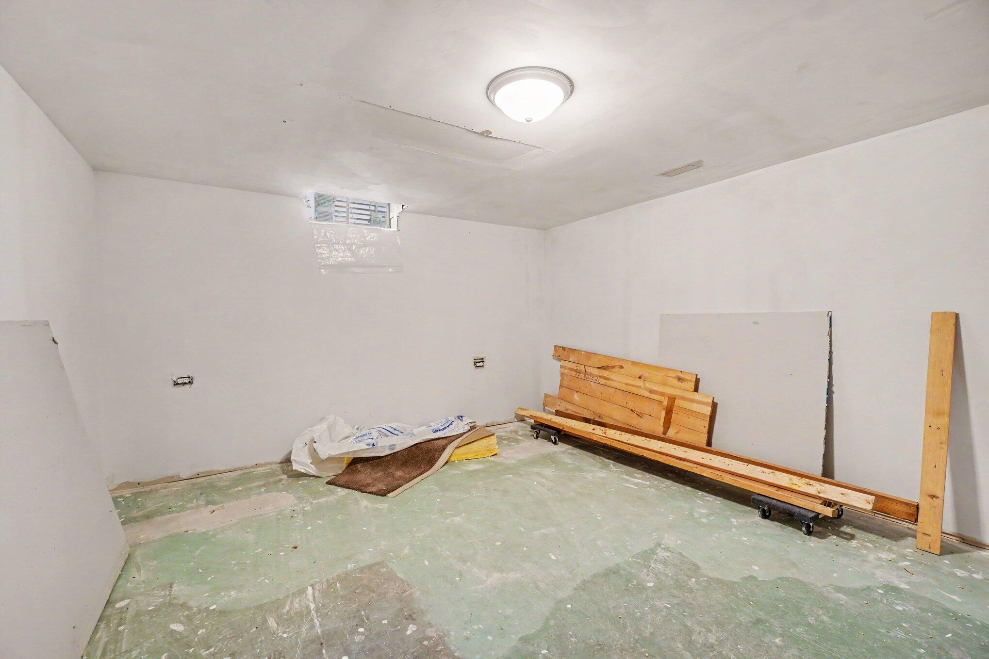 601 Jenks Boulevard Property Photo 19