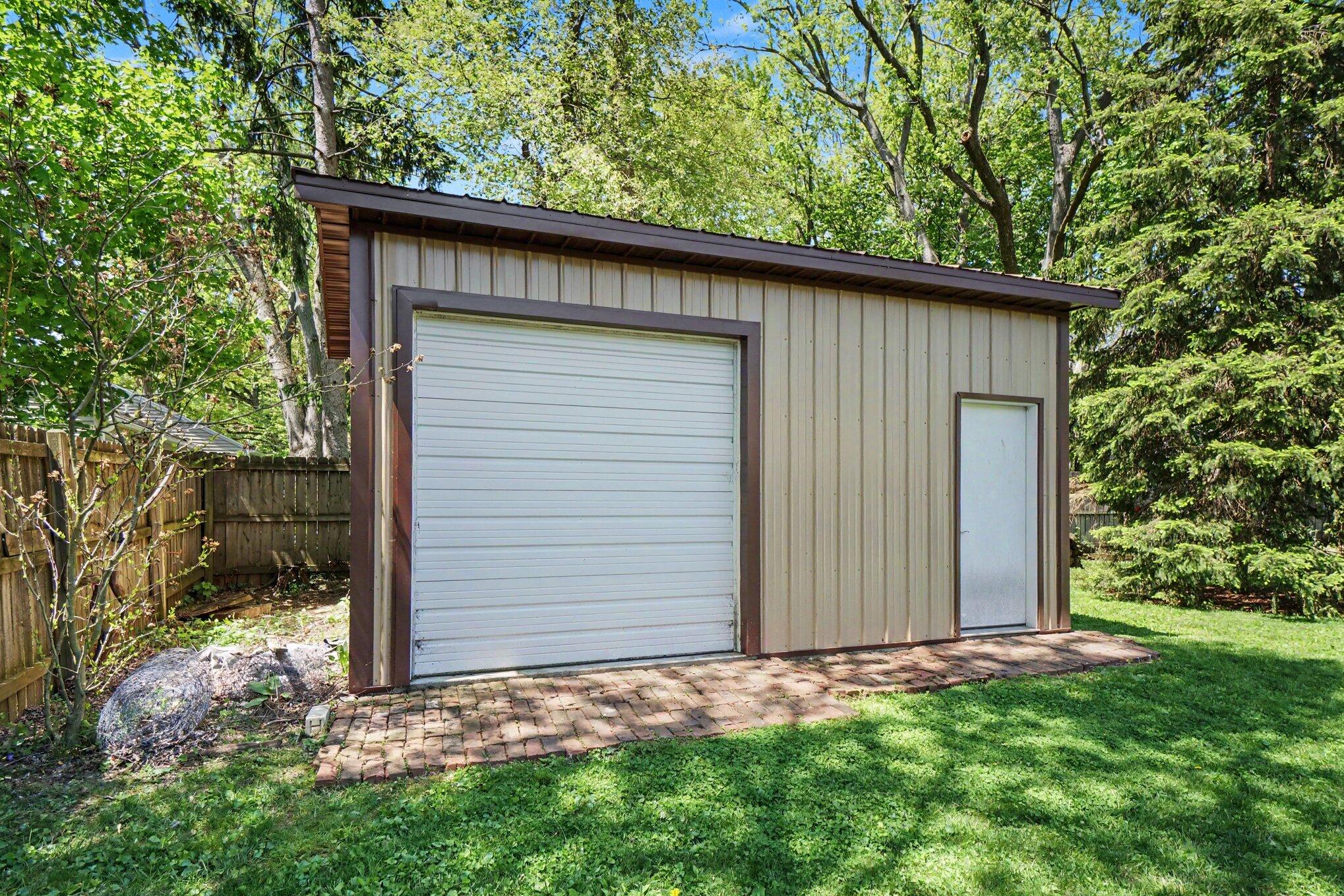 601 Jenks Boulevard Property Photo 30