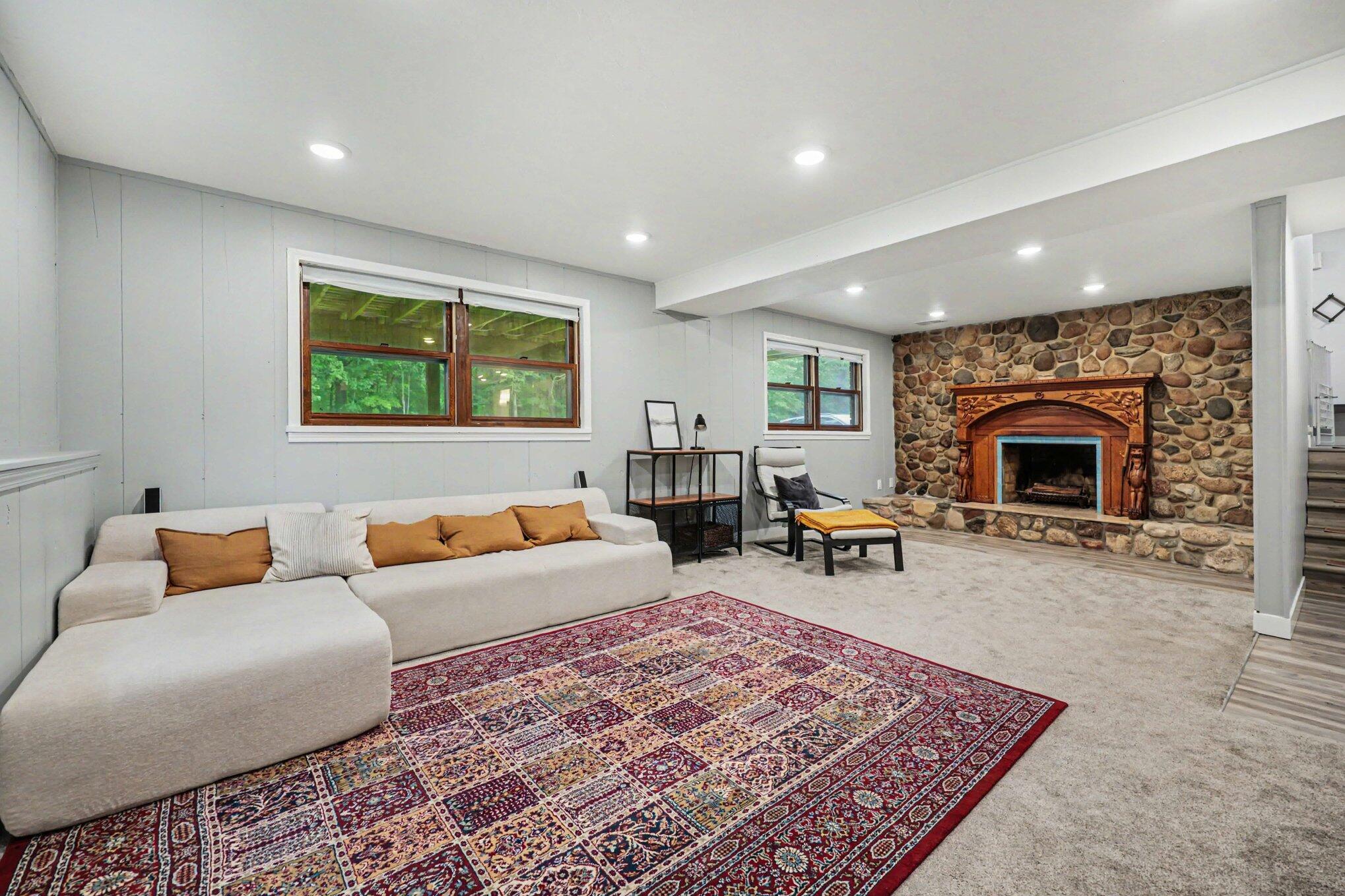 3920 Simonelli Road Property Photo 16