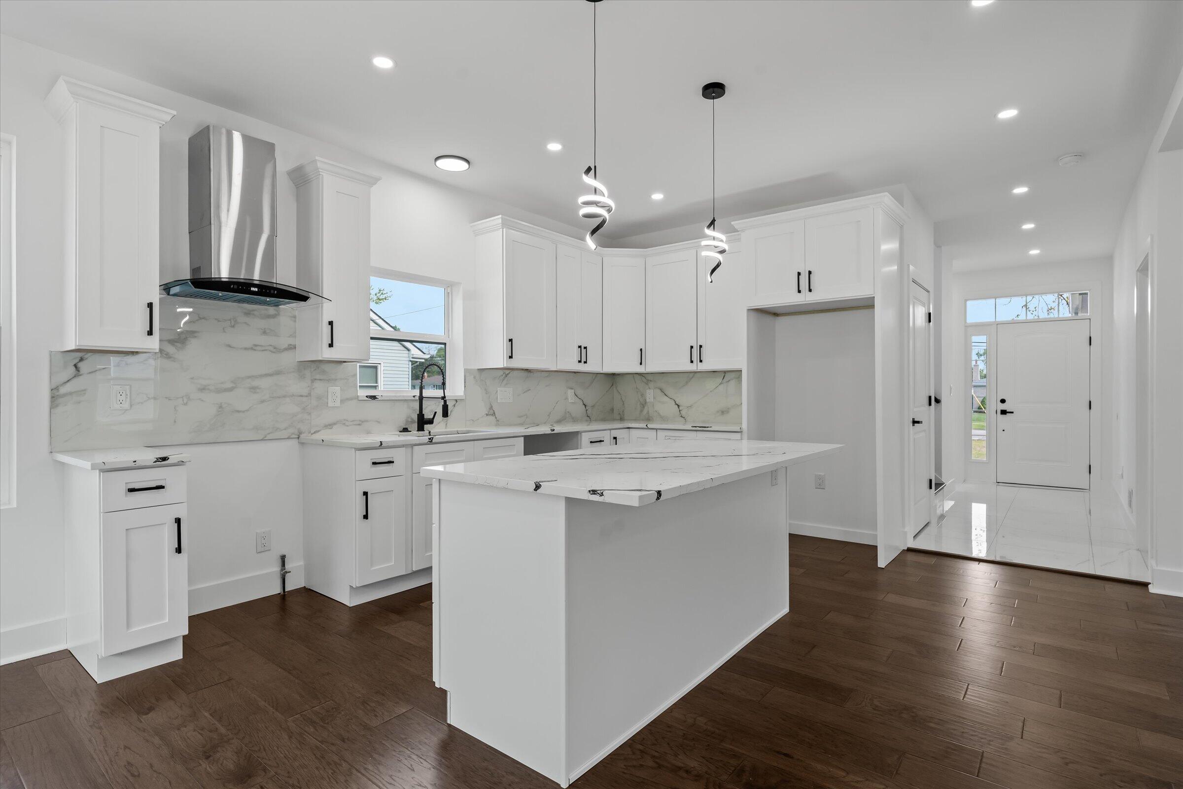 35635 Joy Road Property Photo 12