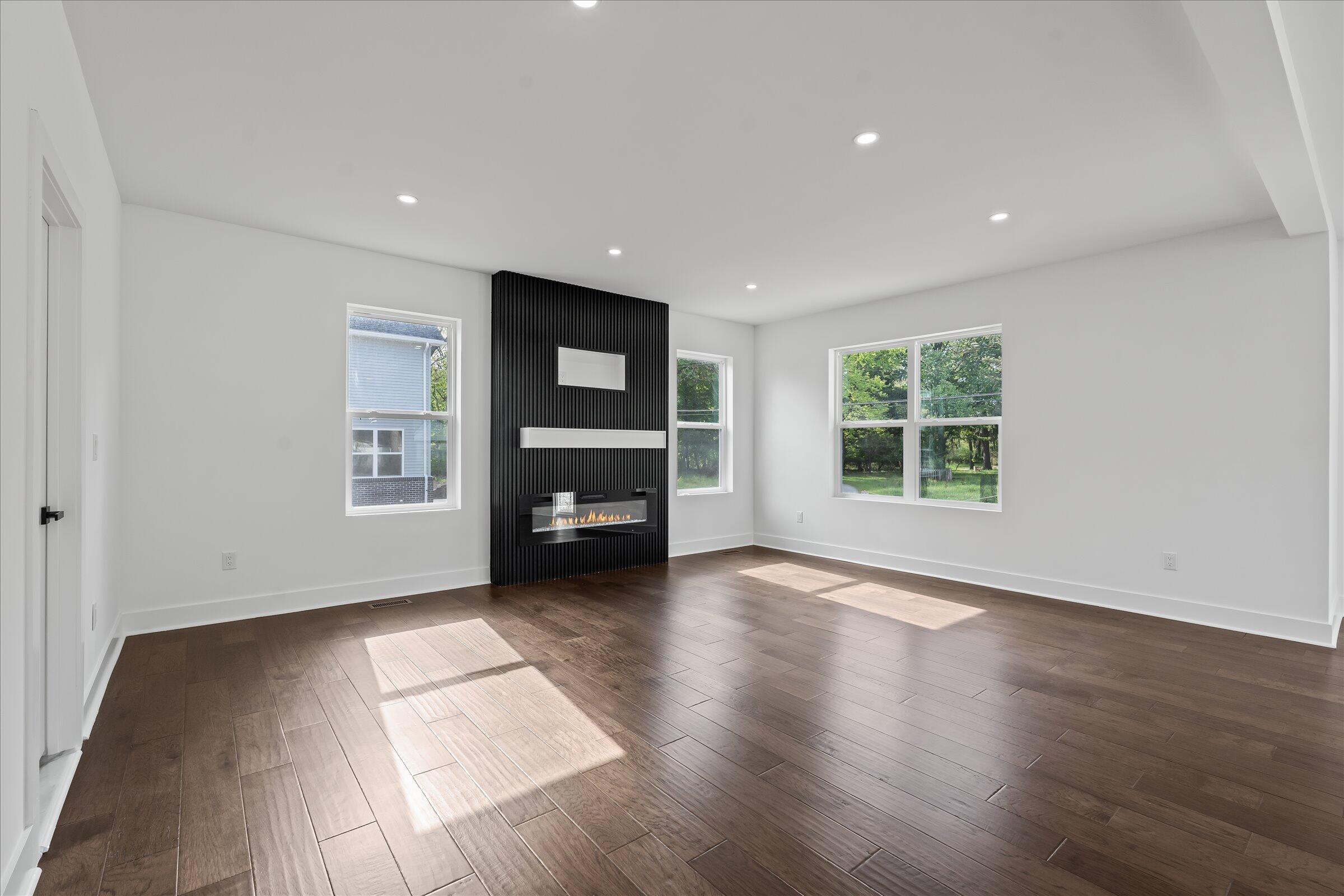 35635 Joy Road Property Photo 17