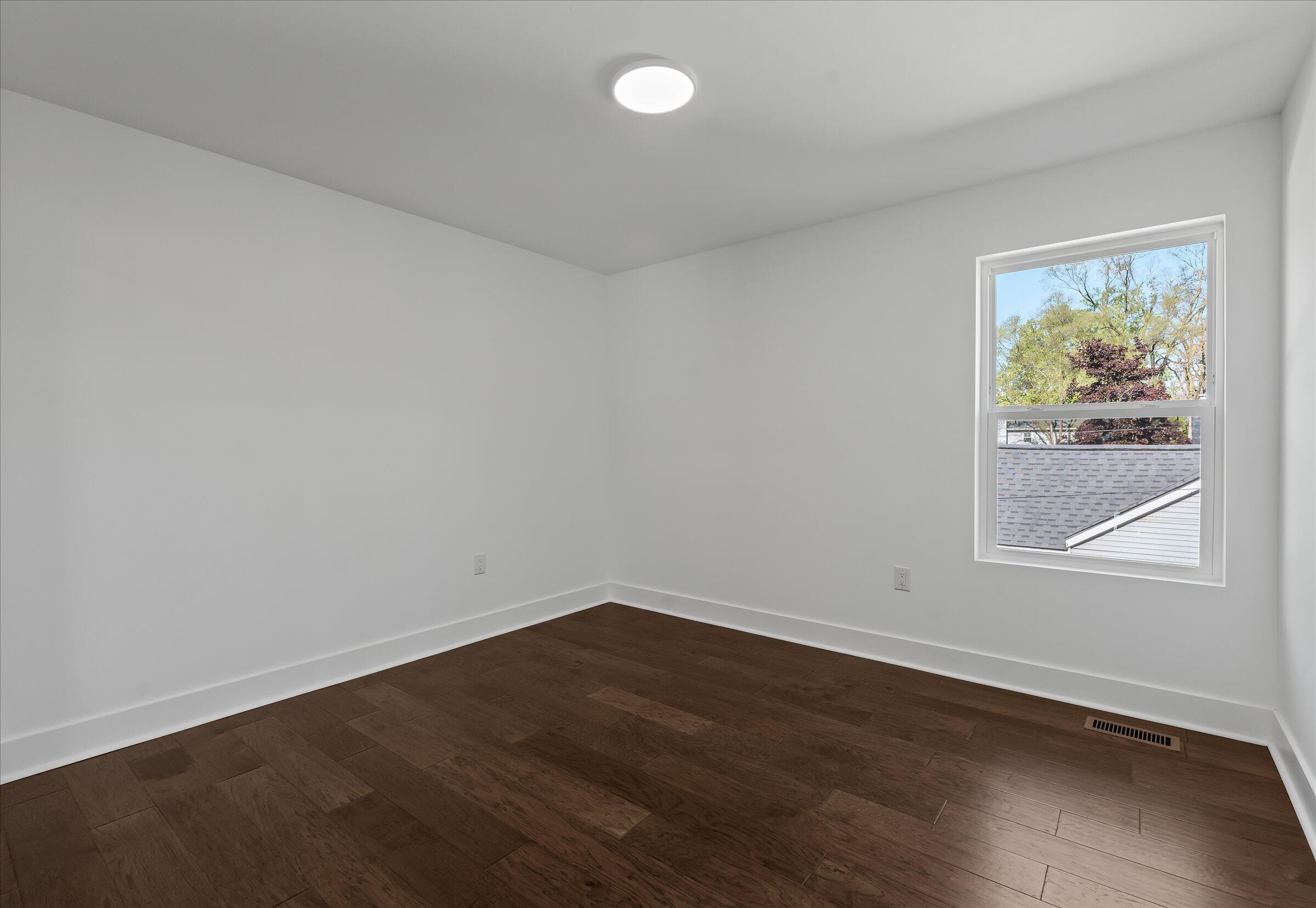 35635 Joy Road Property Photo 23