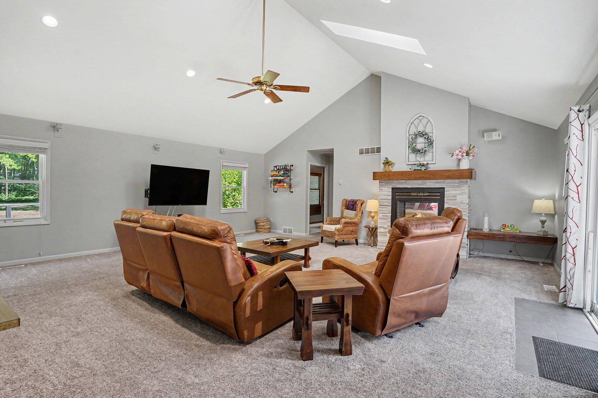 16962 Ransom Street Property Photo 4