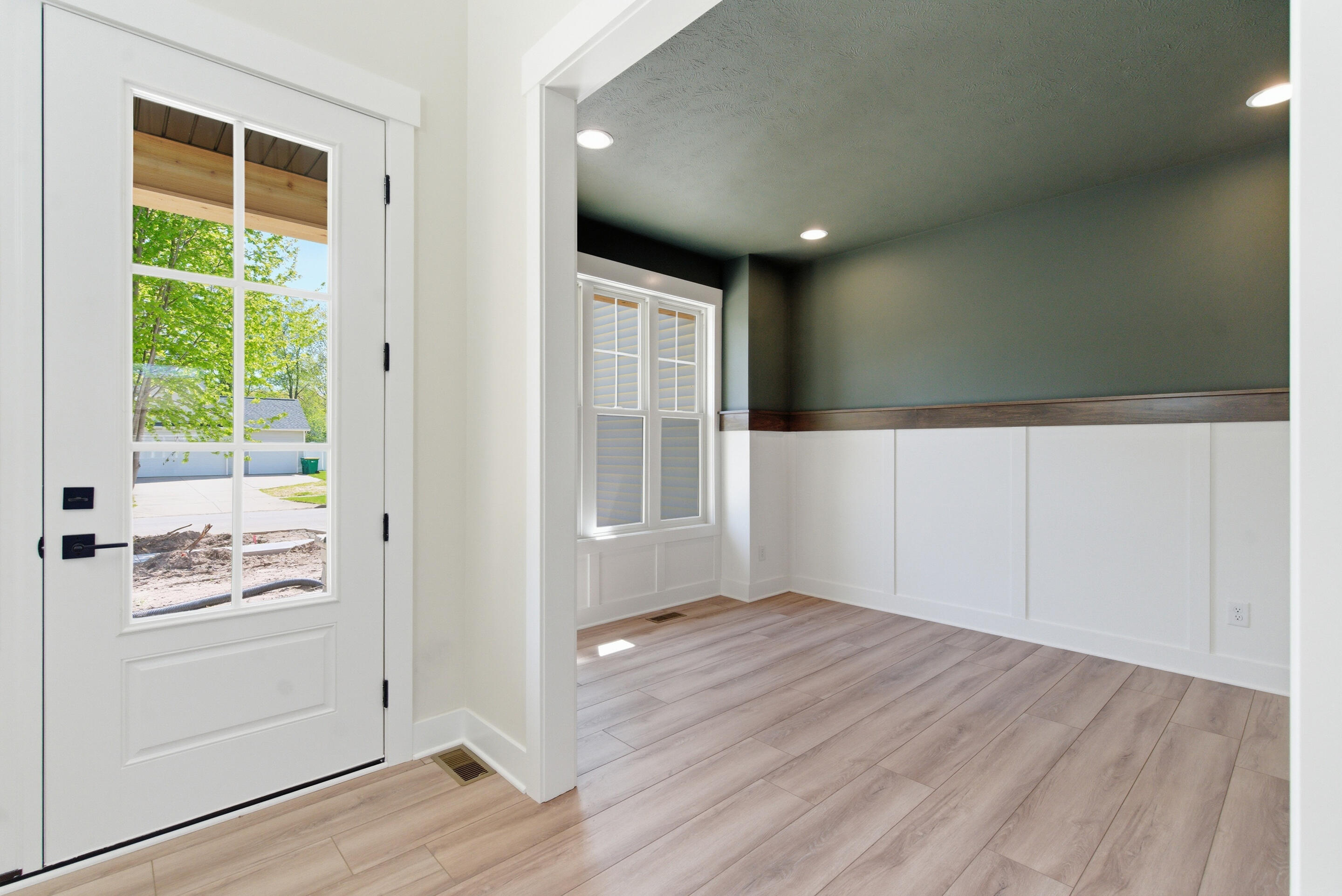 9933 Honey Creek Trail Property Photo 25