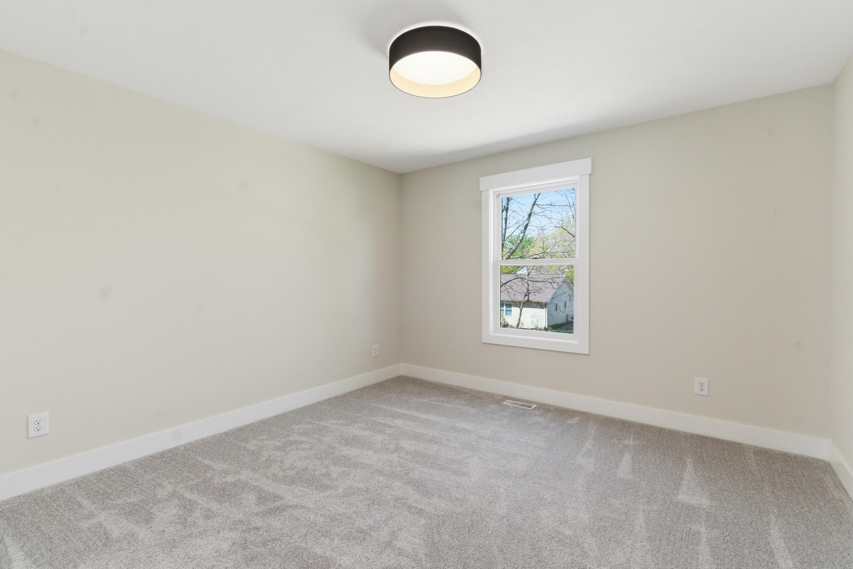 9933 Honey Creek Trail Property Photo 34