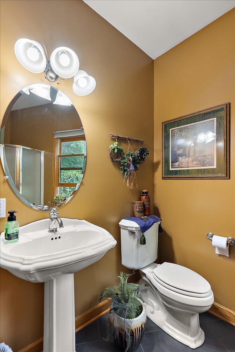 8236 Alpine Avenue Nw Property Photo 31