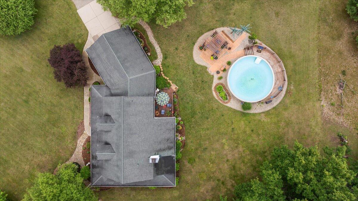 8236 Alpine Avenue Nw Property Photo 99