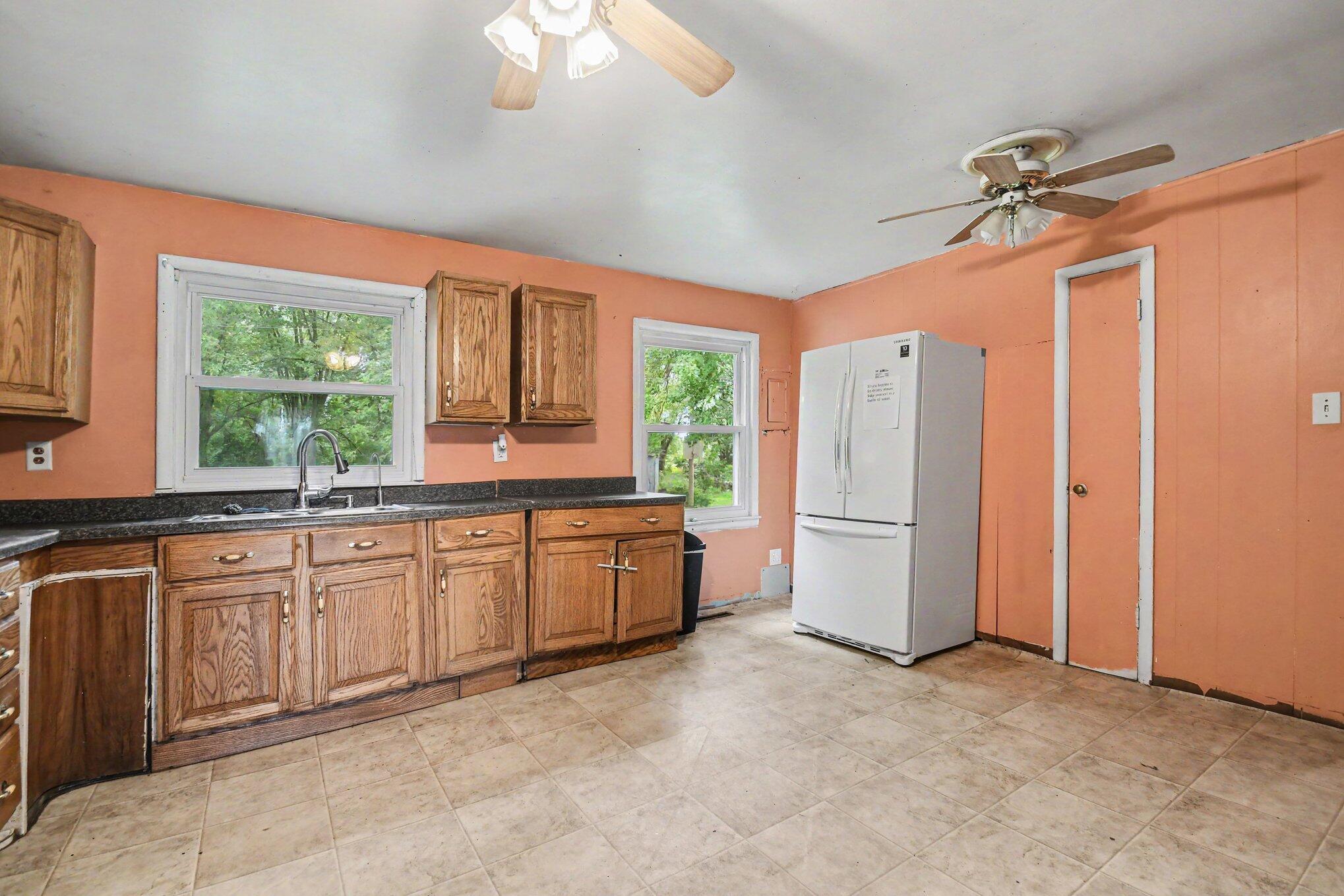 2356 E Napier Avenue Property Photo 7